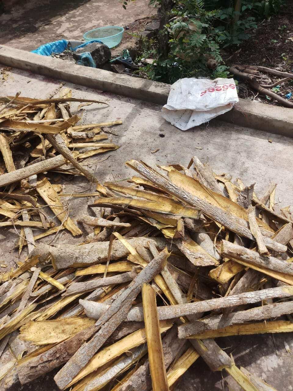 1kg Vỏ Lúc Lắc phơi khô