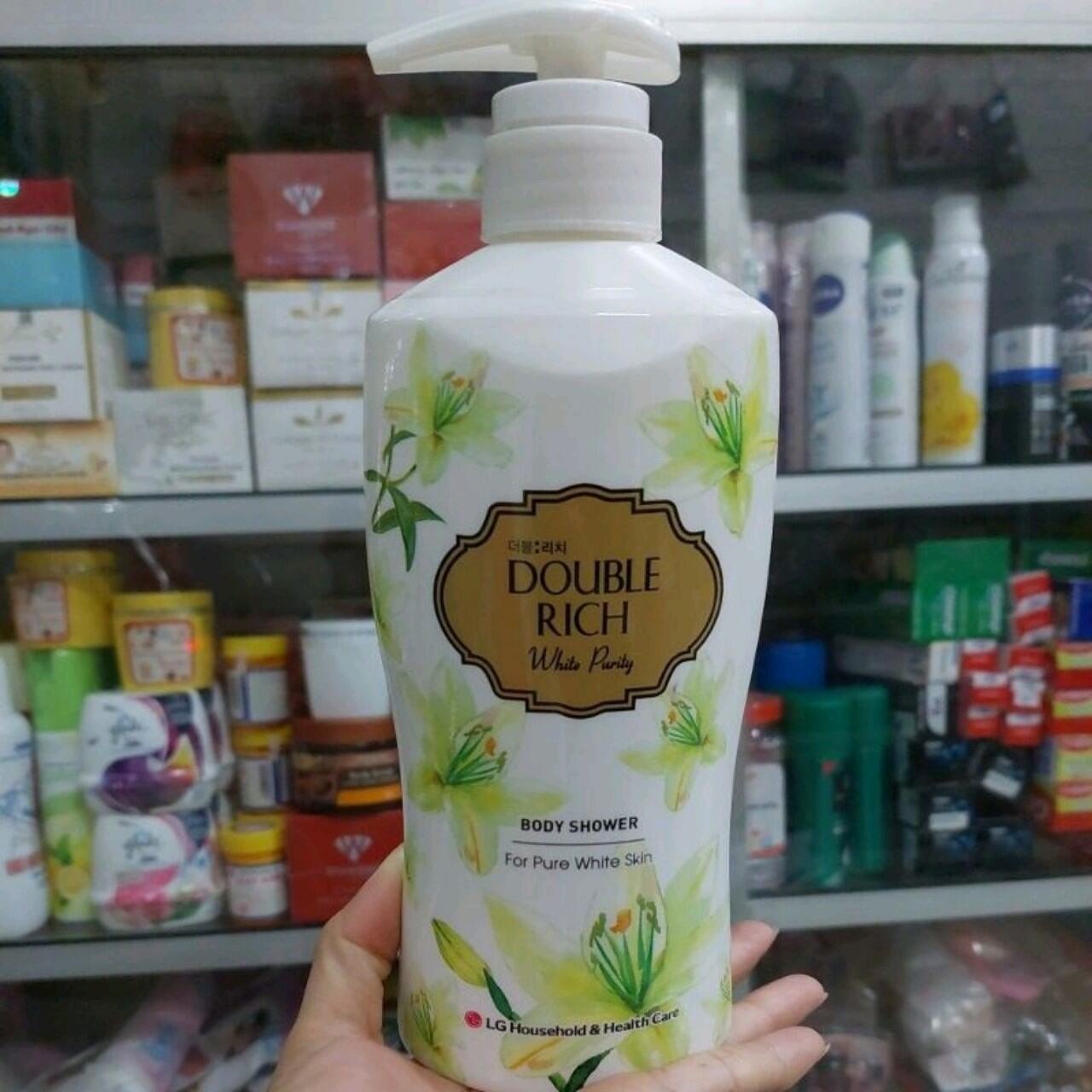 SỮA TẮM TRẮNG MỊN DA DOUBLE RICH WHITE PURITY 550G, VỚI HƯƠNG HOA LILY THƠM NGÁT