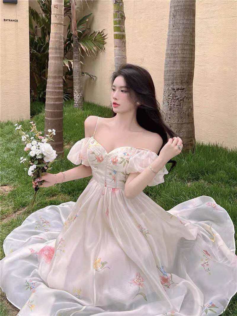 ĐẦM MAXI TRẮNG NỀN HOA 2S RỚT VAI CÚP NGỰC