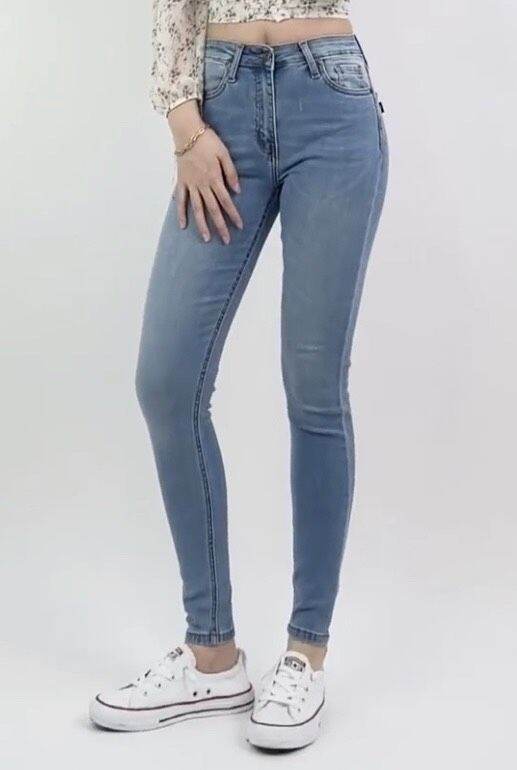 Quần jean nữ lưng cao & co giãn