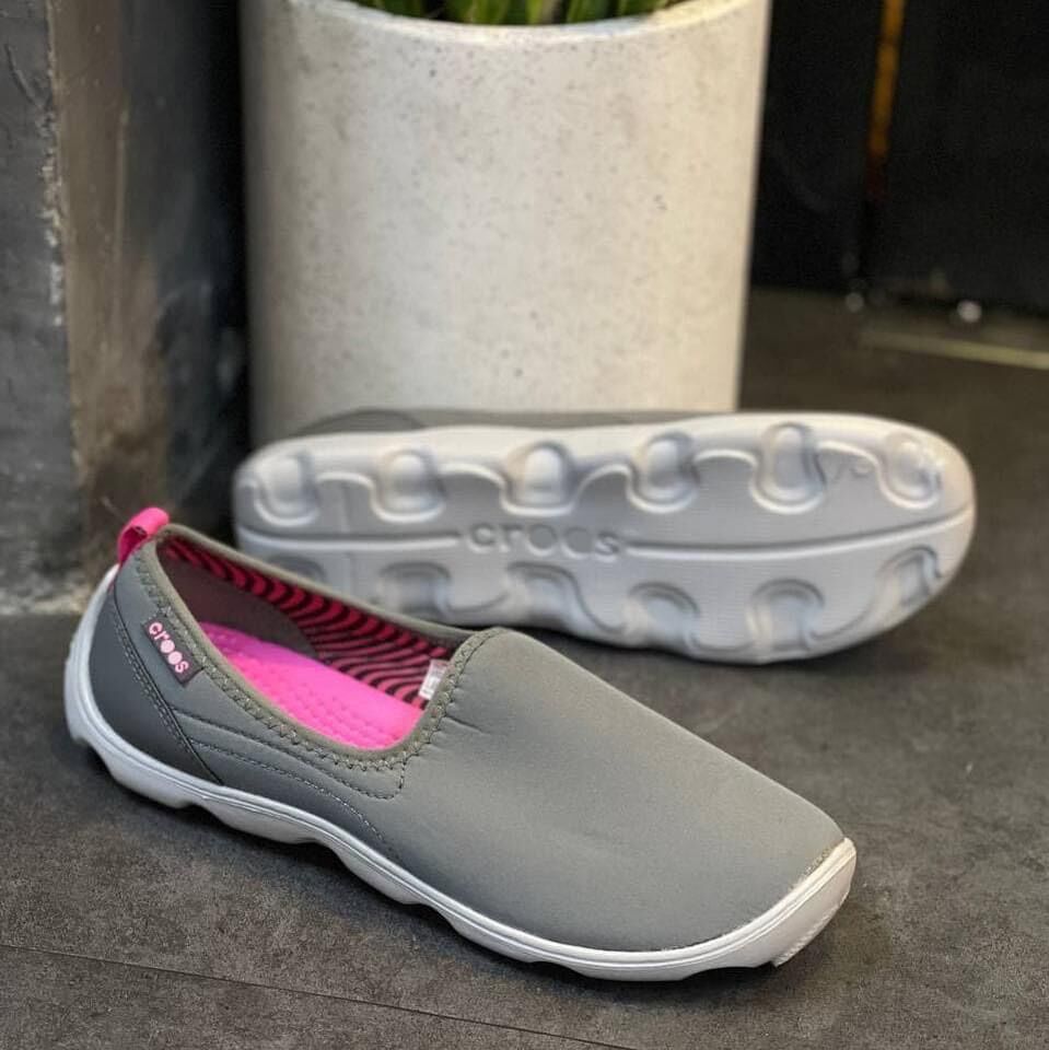 Giày vải Crocs Skimmer cho nữ (màu xám đế xám)