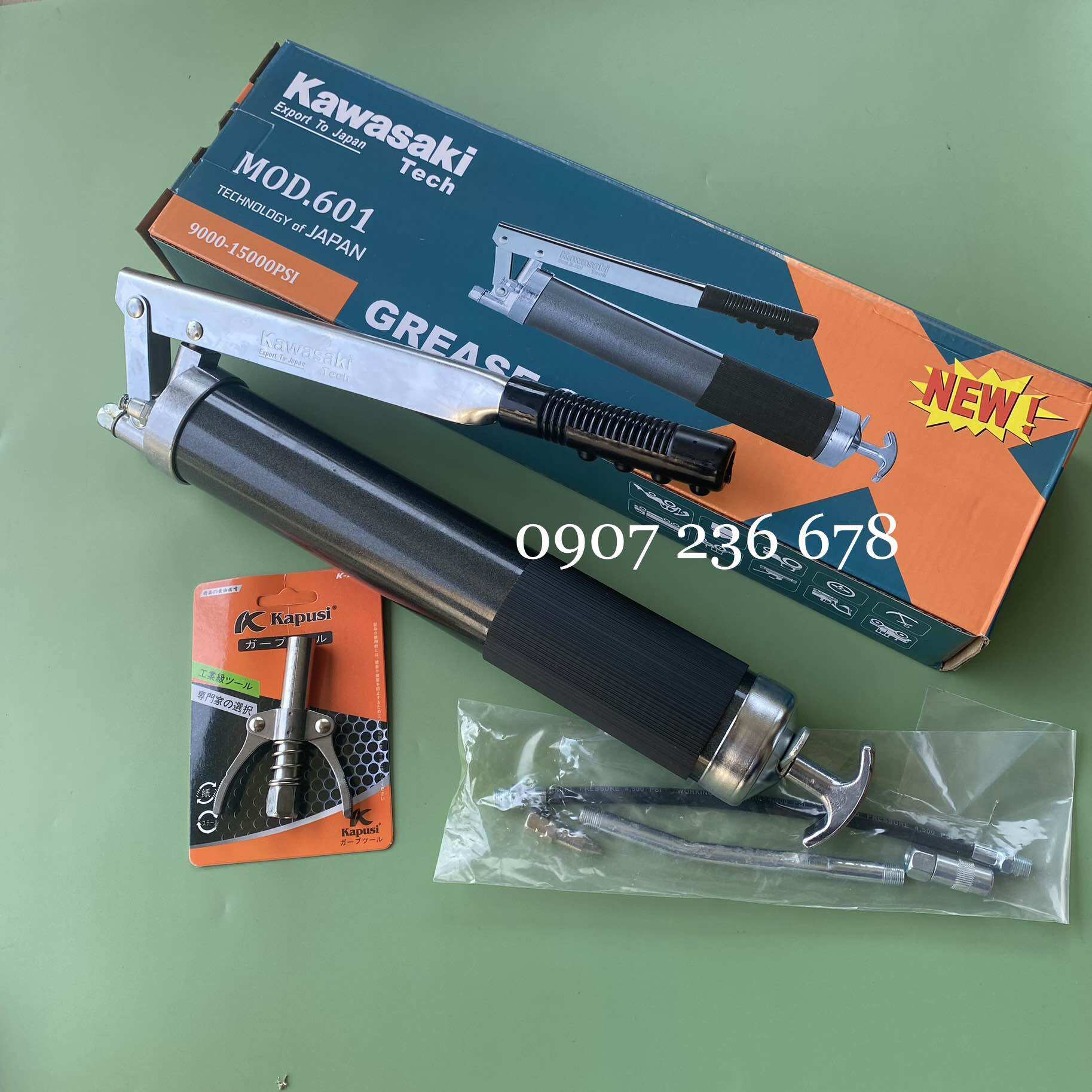 Bơm mỡ cầm tay 600cc, bơm mỡ bò