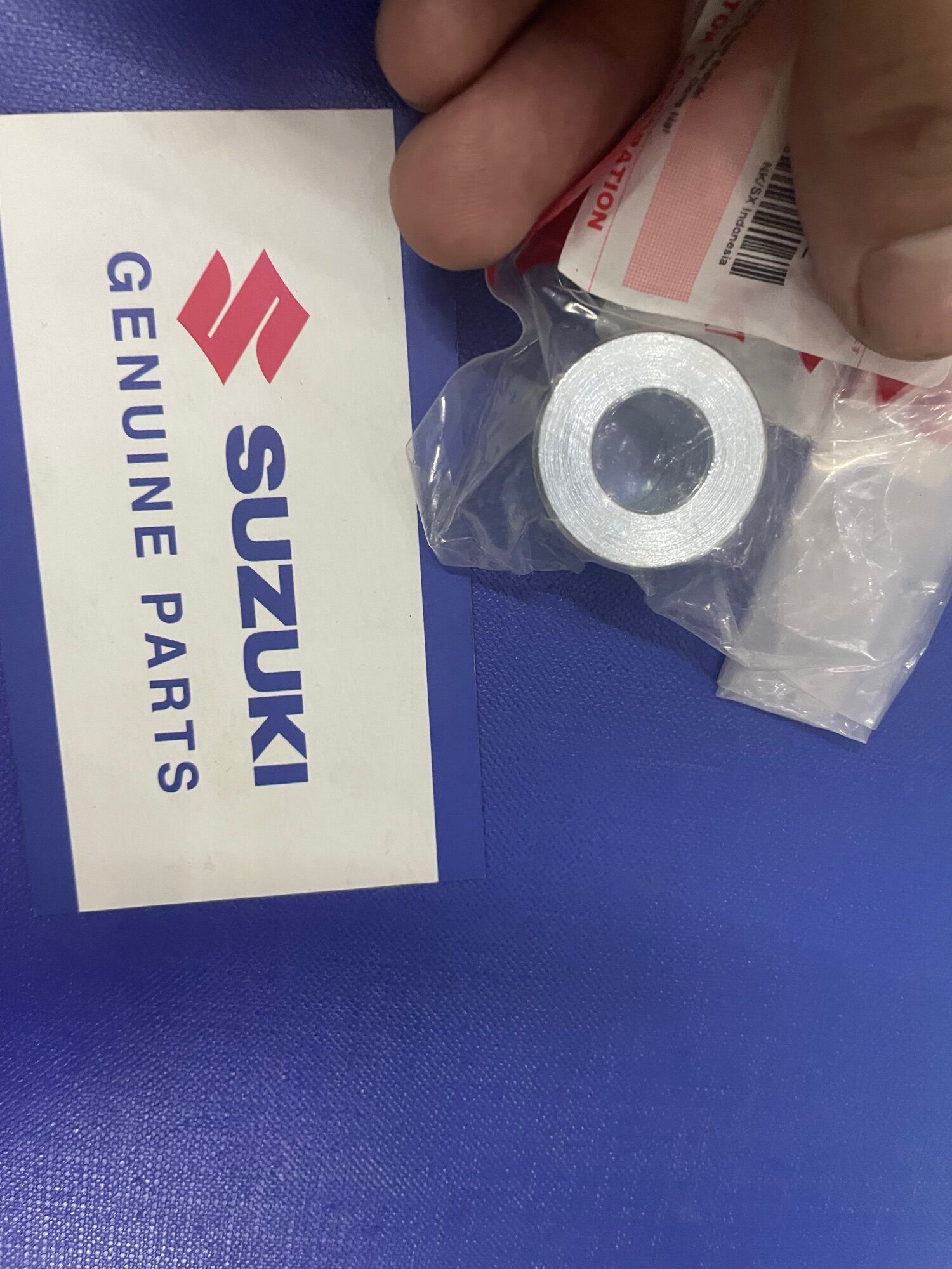Cục canh bánh trước xe suzuki satria fi