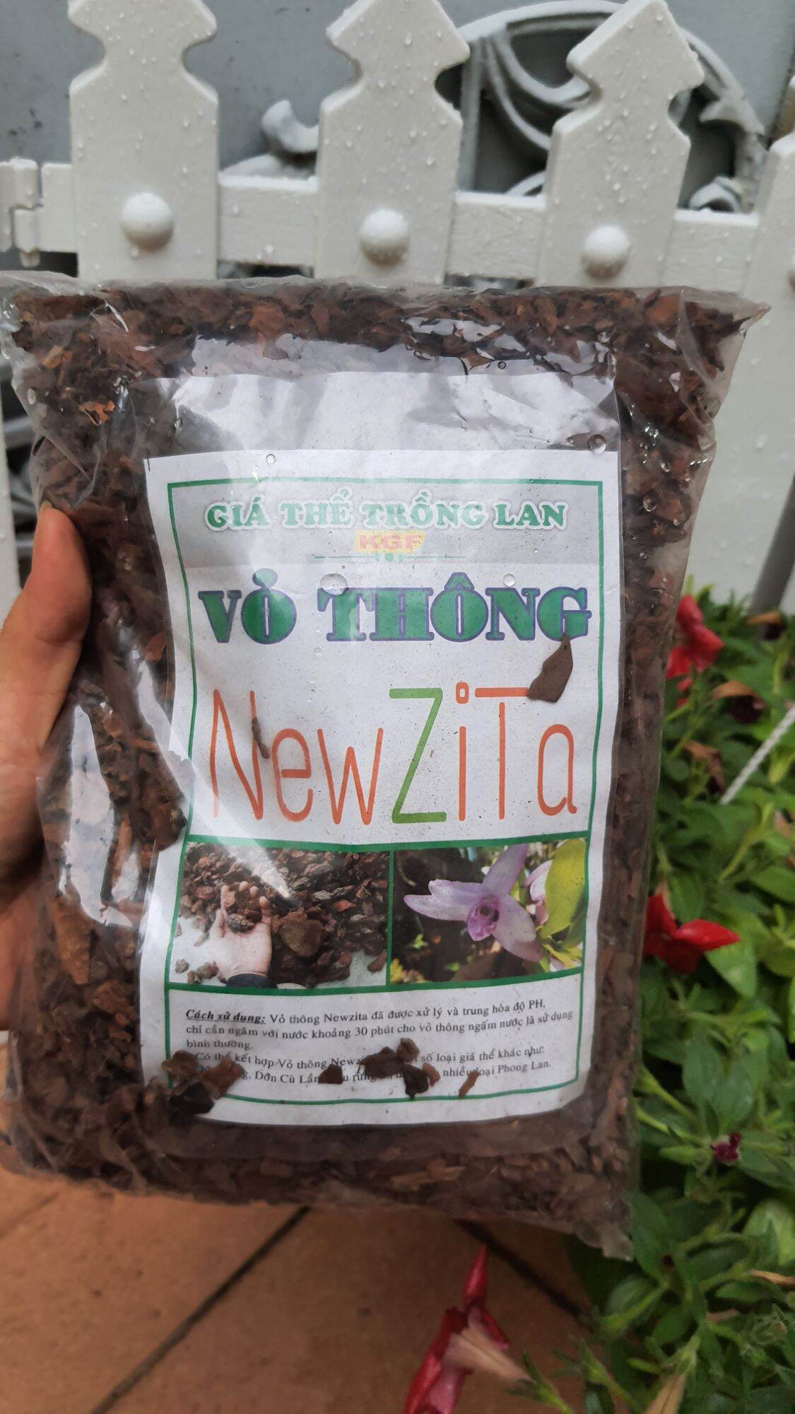 Vỏ thông vụn NEWZITA 500gram - giá thể vỏ thông vụn trồng lan