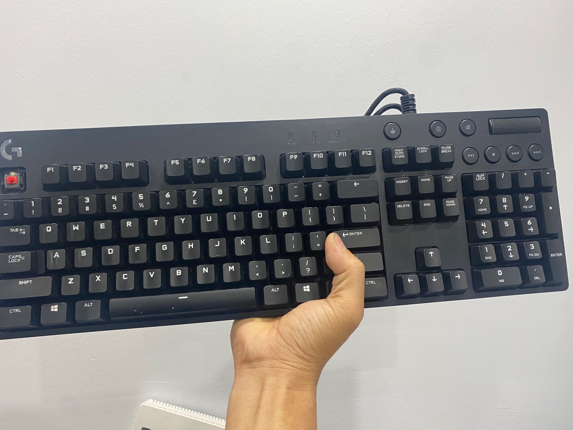 Bàn phím cơ Logitech G610 cherry red  2nd (like new)