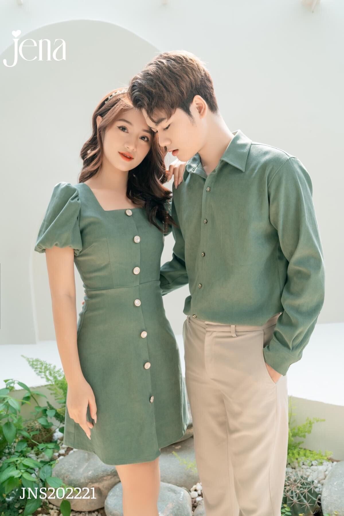 Hình thật. Set couple canh cổ vuông phối nút siêu đẹp 😍