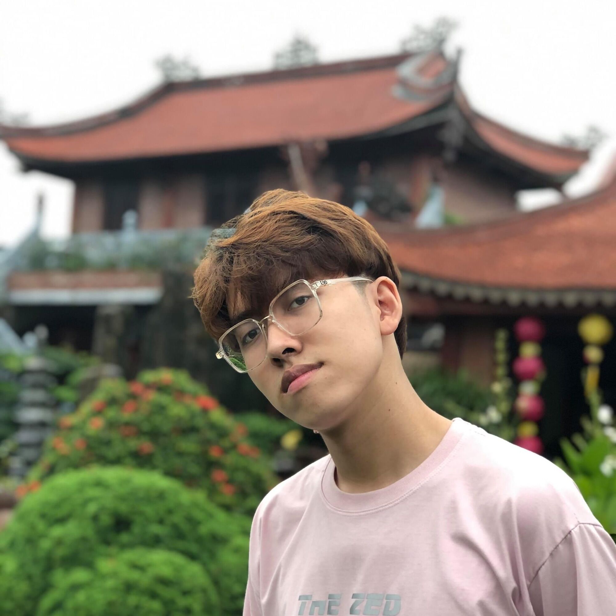 vẫn nó nhưng ngang