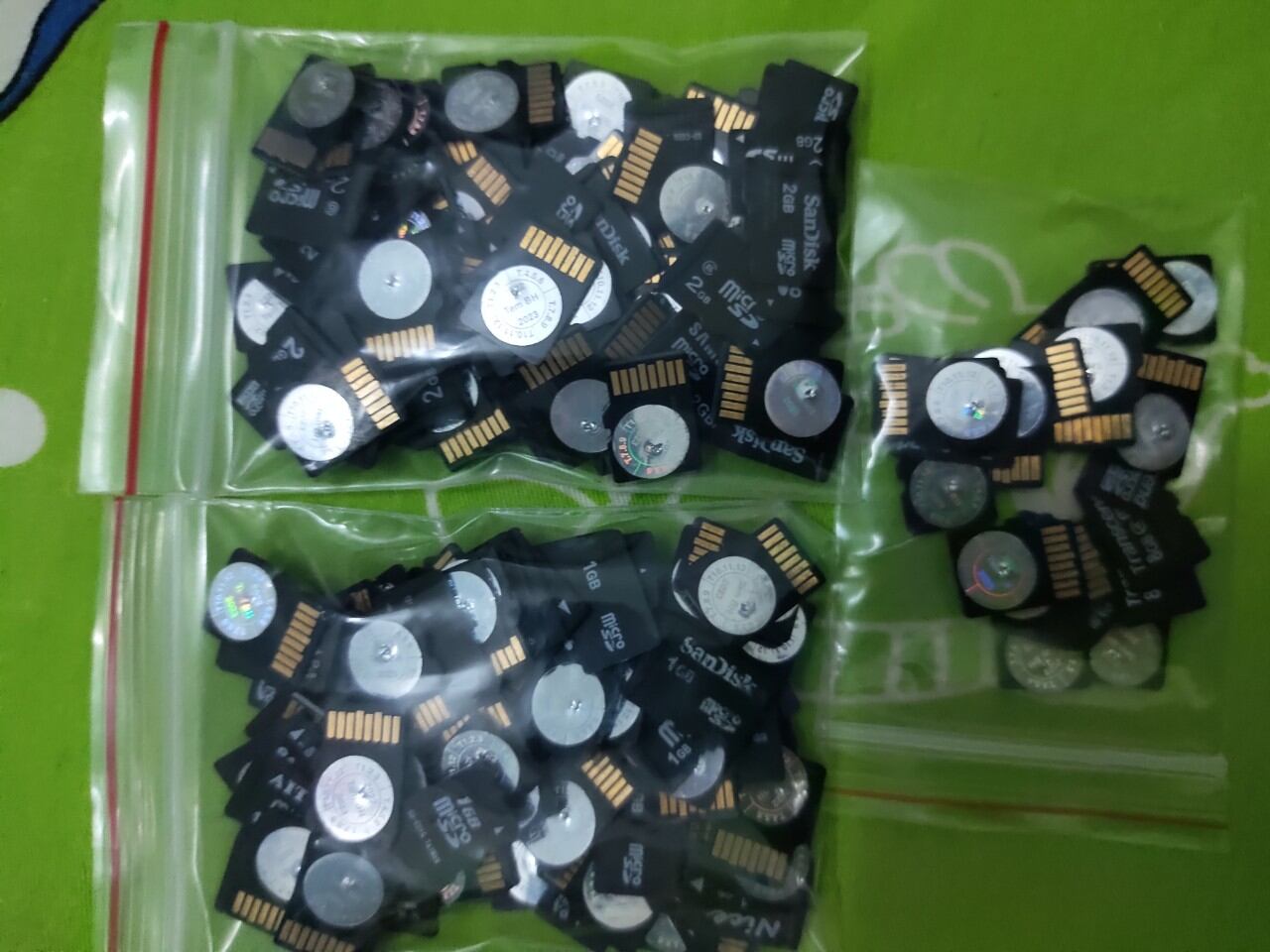 Thẻ Nhớ 16gb đã qua sử dụng.đã format Bảo hành 6 tháng .
