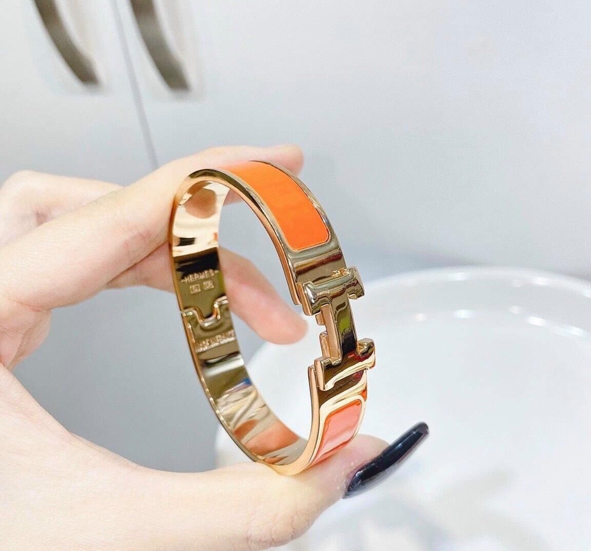 Vòng tay Hermes phiên bản mới