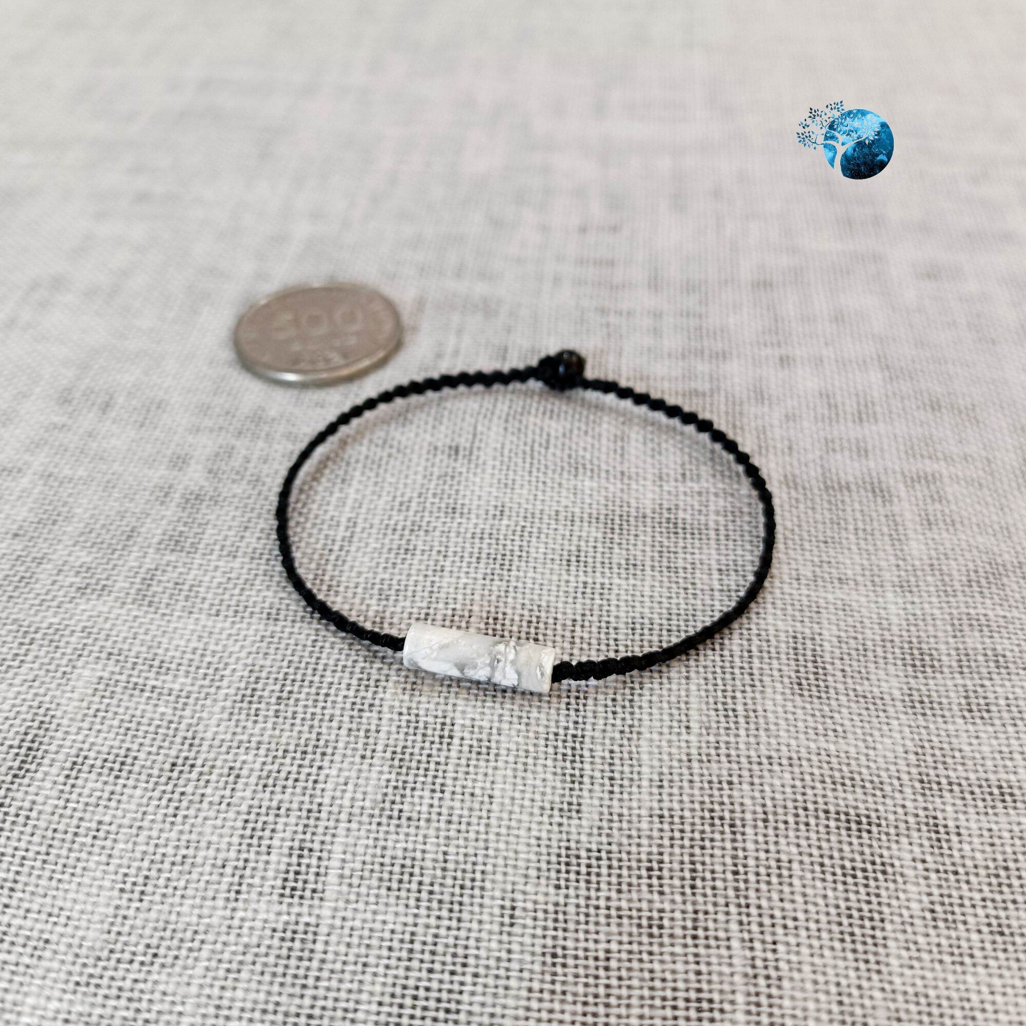 Vòng tay tết dây lu thống đá howlite (đá bạch tùng)
