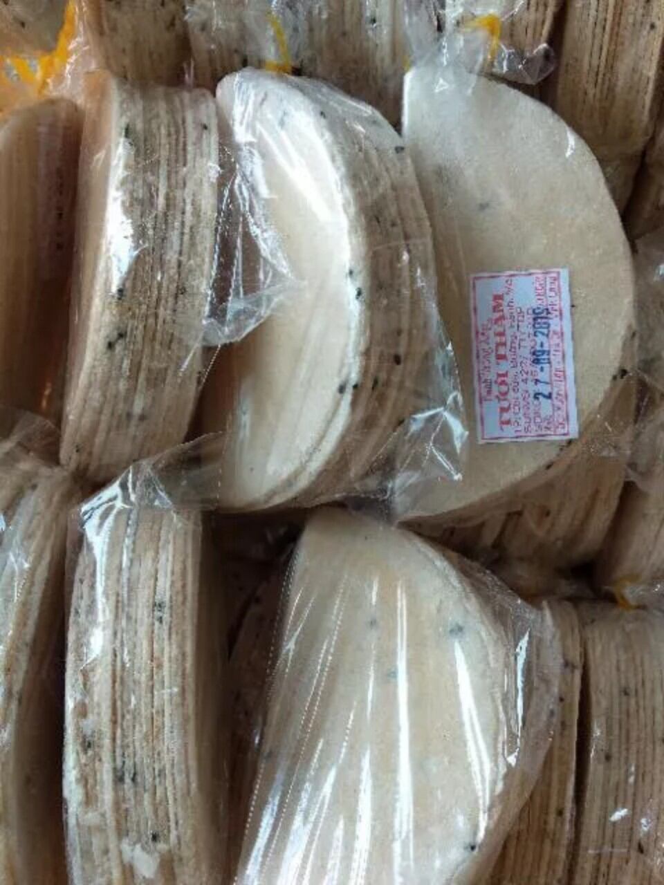 xấp bánh tráng phồng sữa