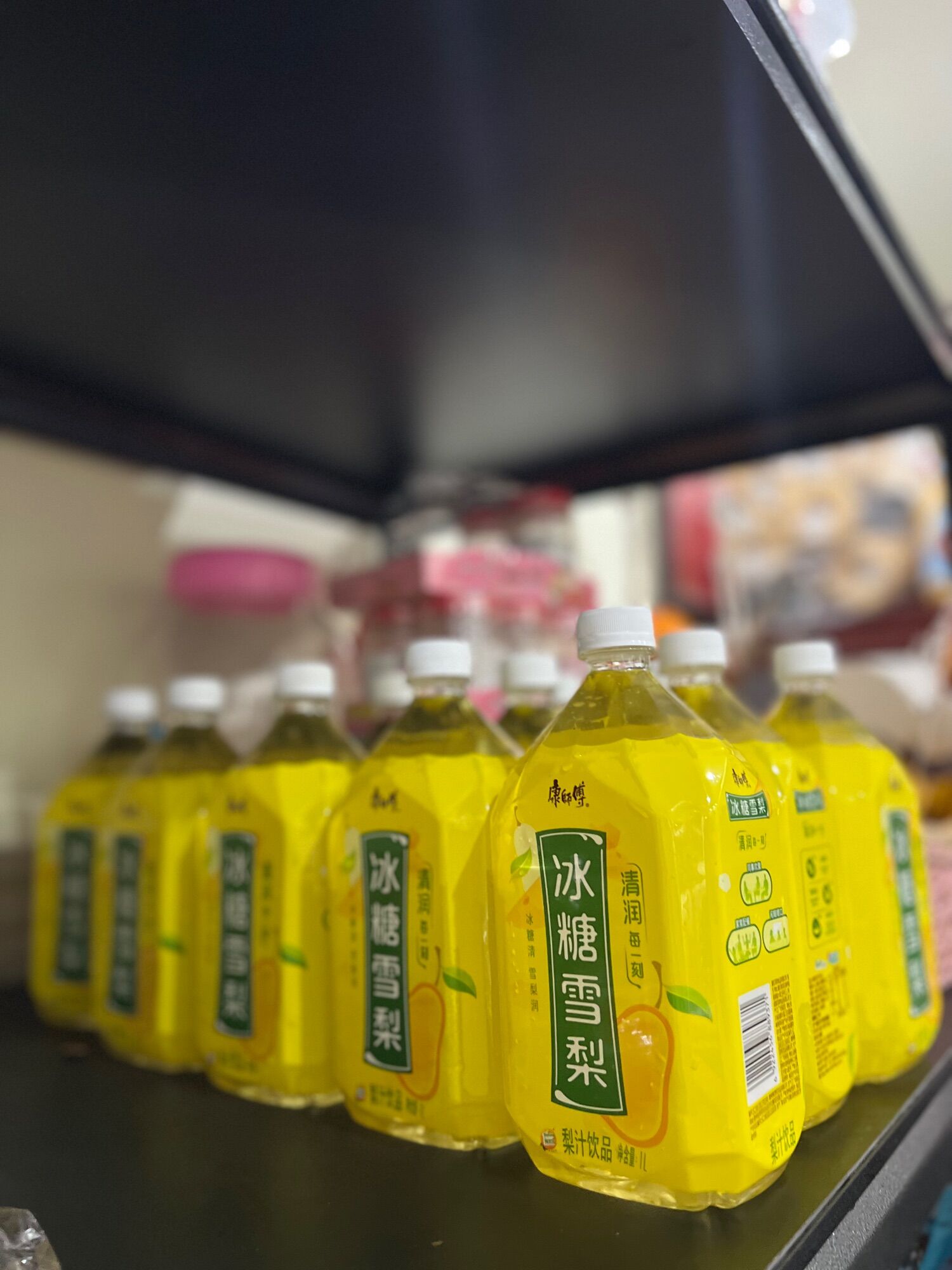 NƯỚC LÊ