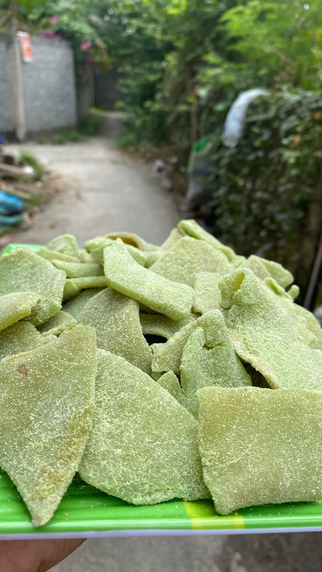 MỨT DỪA NON MIẾNG VỊ LÁ DỨA. 500gr