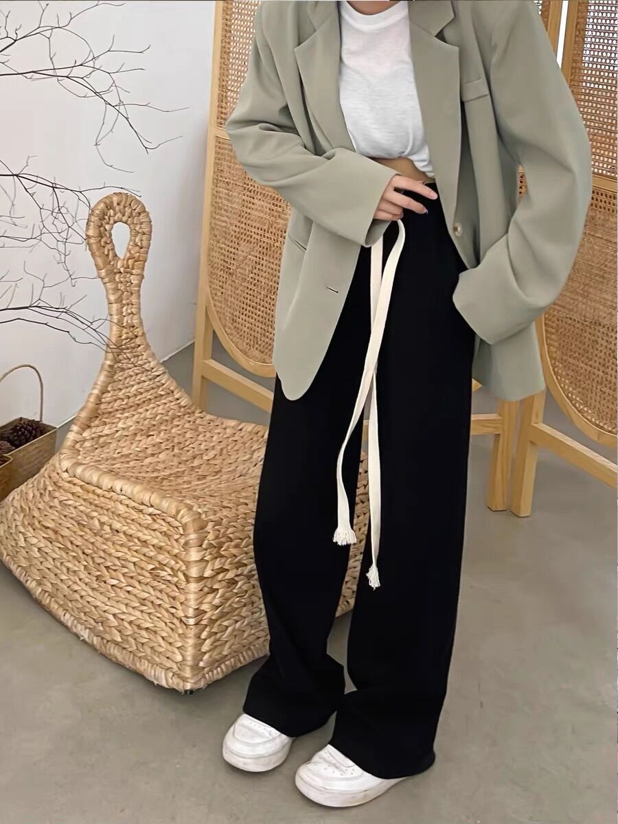 Quần ống rộng lưng cao trơn