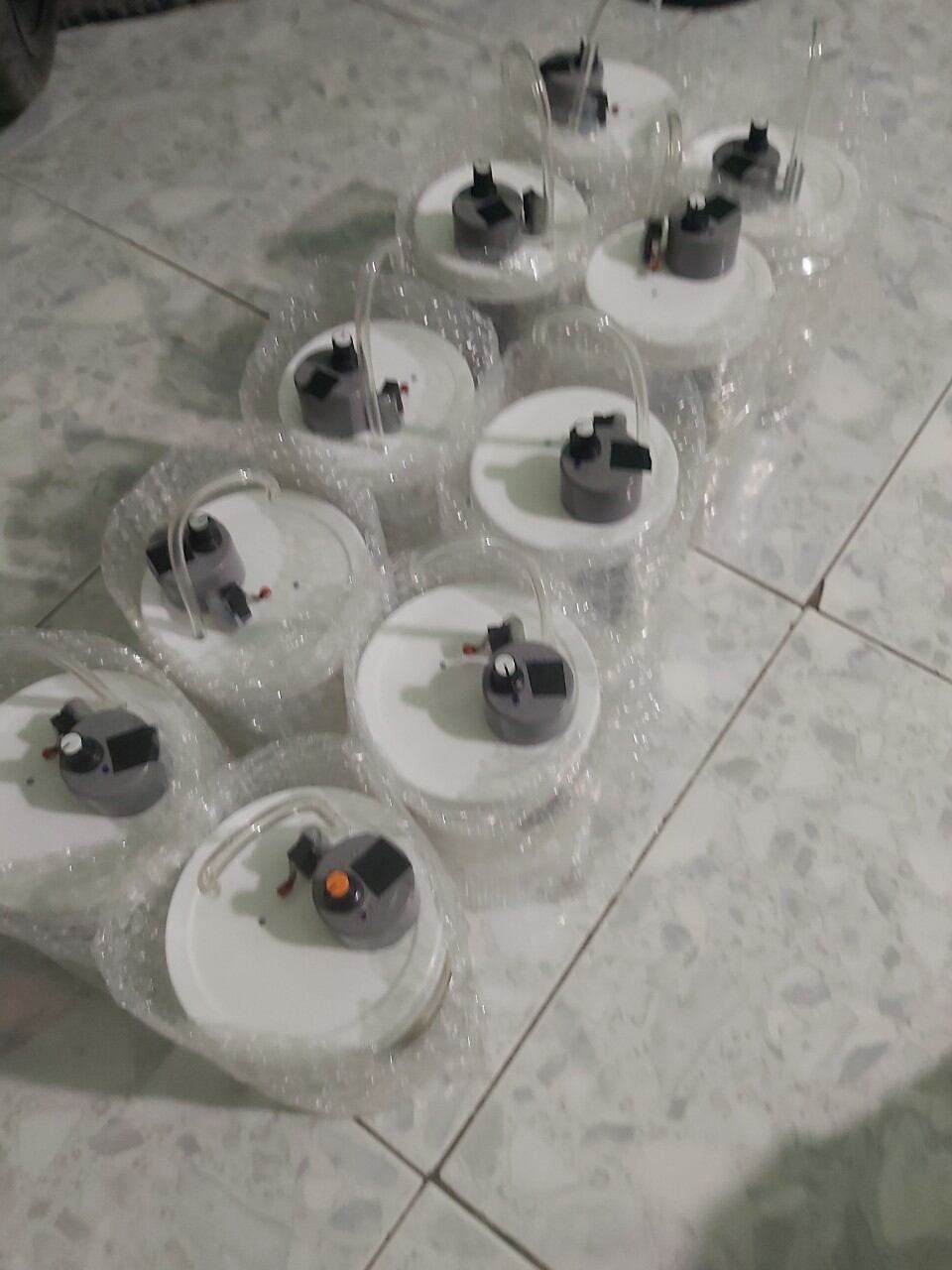 Bình rót ruou siêu rẻ siêu bền 1.5l