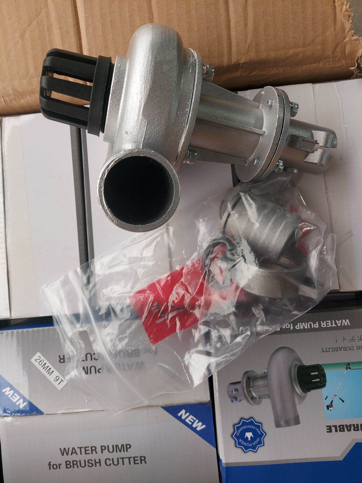 Đầu Bơm nước Gắn Máy Cắt Cỏ Ảnh thật 100%