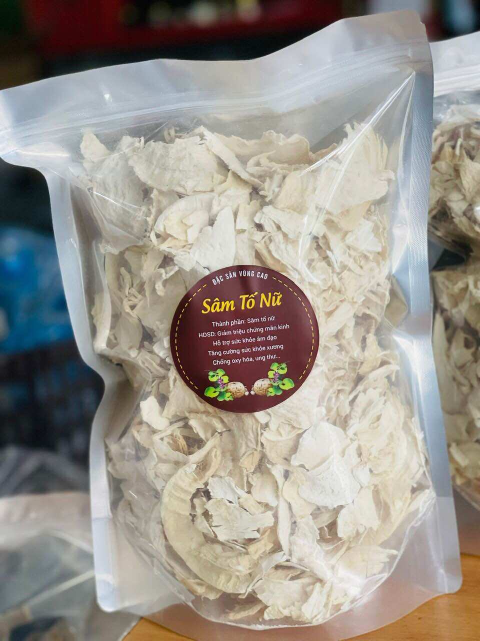 Sâm tố nữ thái lát phơi khô