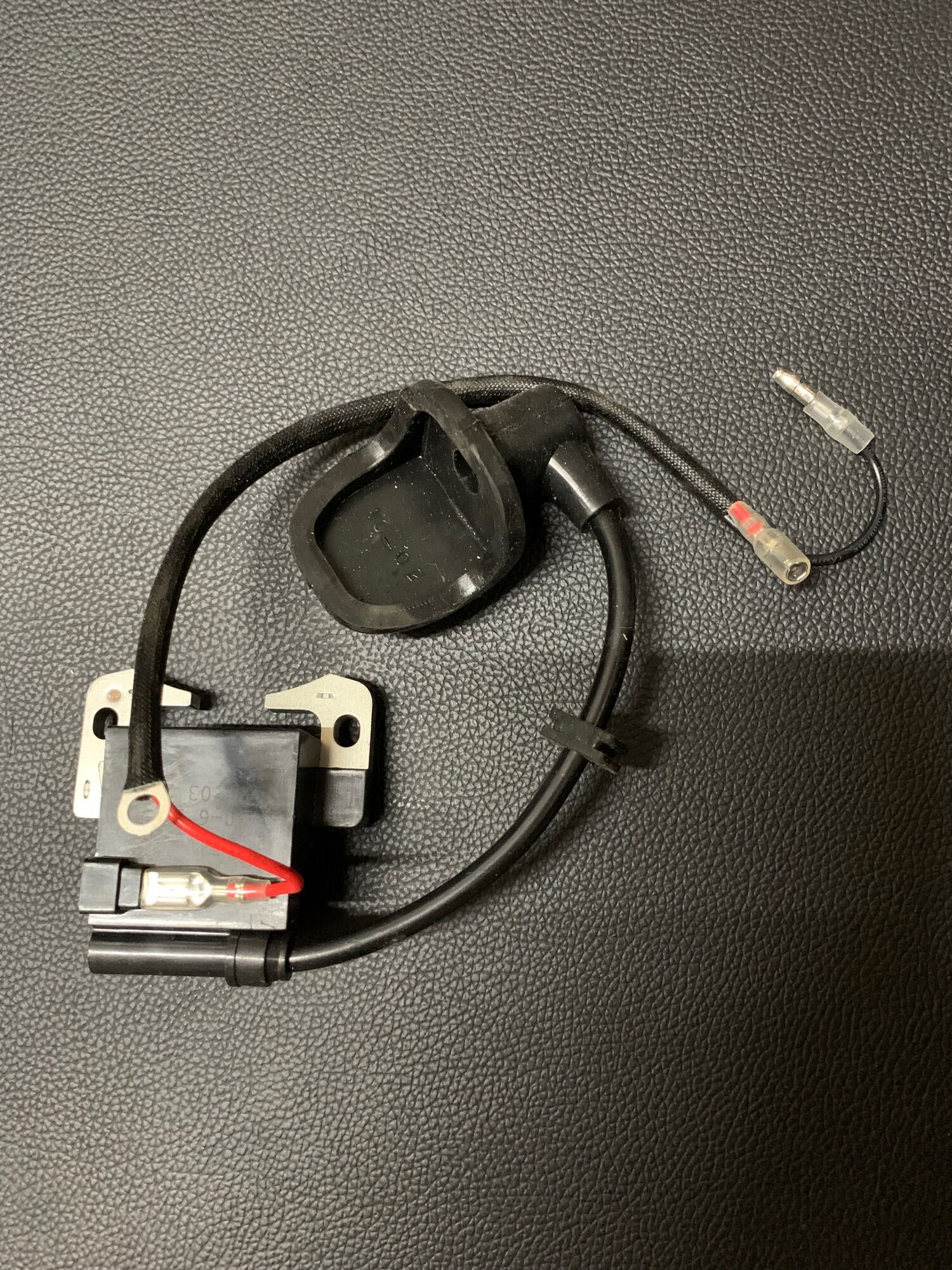 IC Pin máy cắt cỏ dòng 411