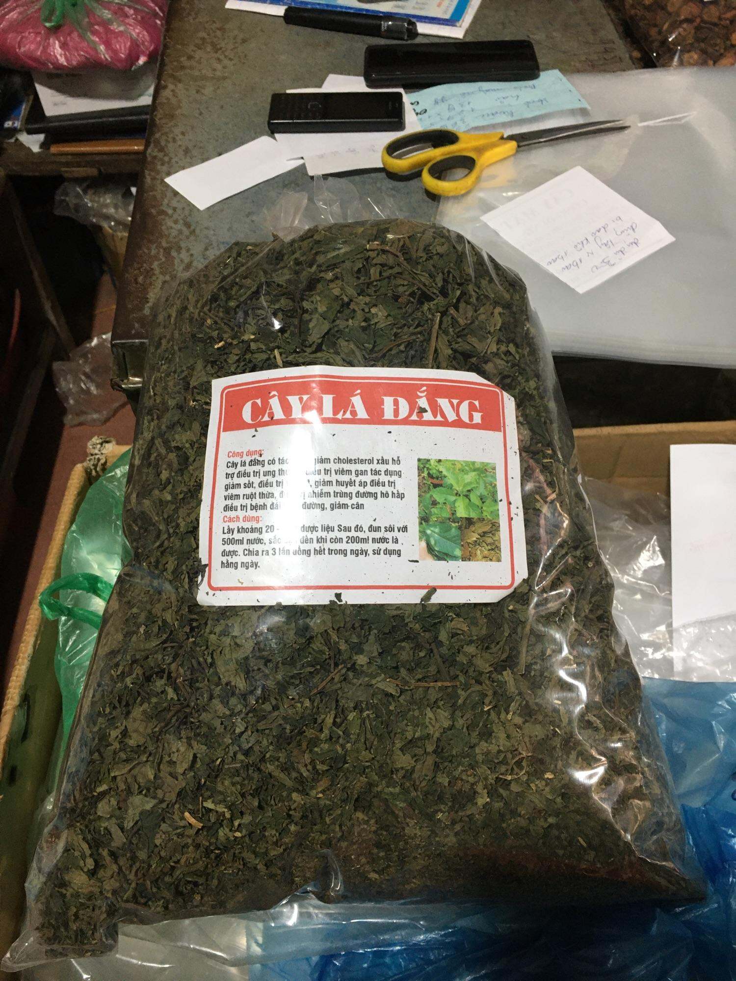 1 kg cây thảo dược  lá đắng của người Dao