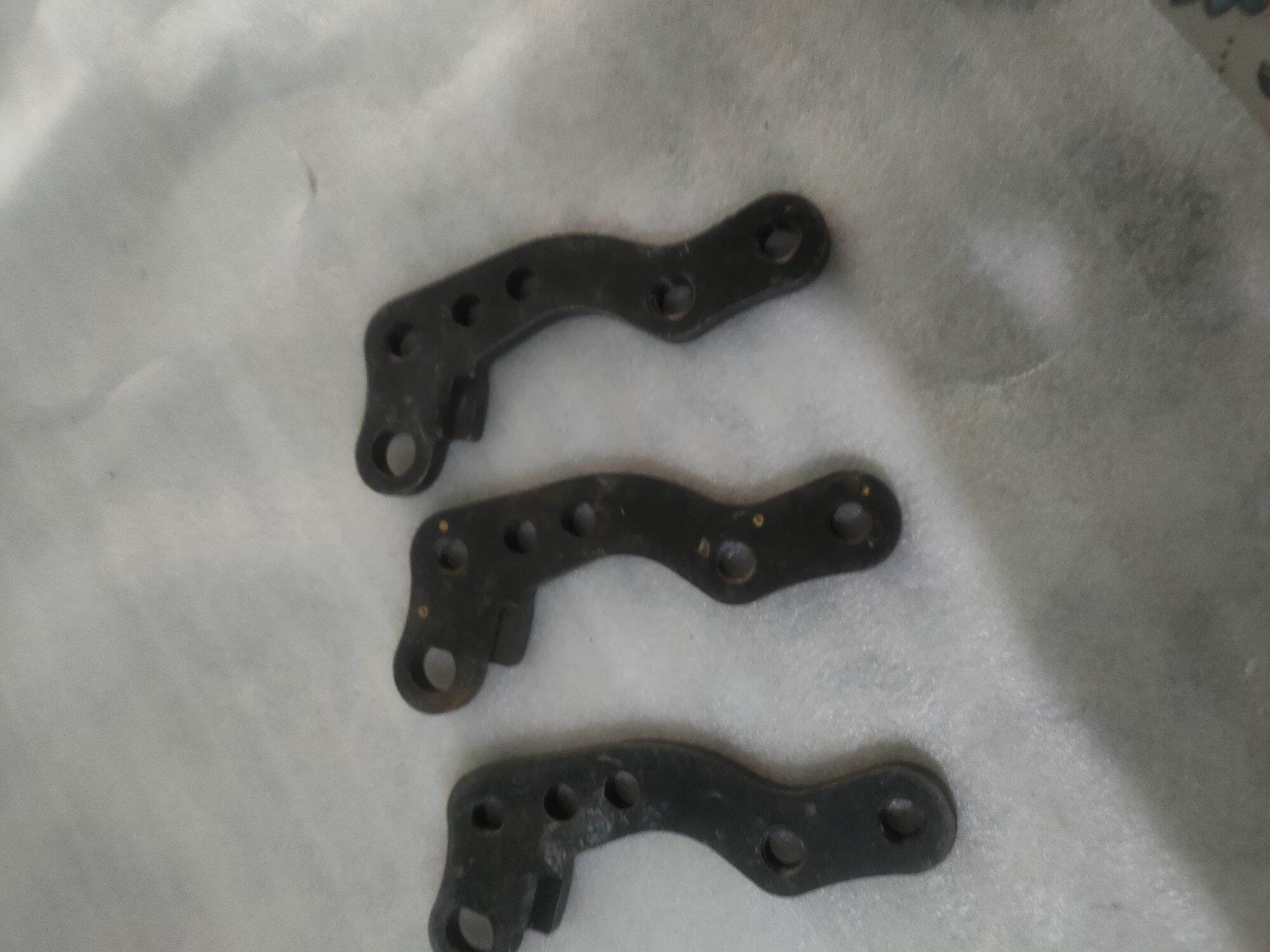 Pát heo dầu trước suzuki Hayate/Viva/Axelo/Fx125