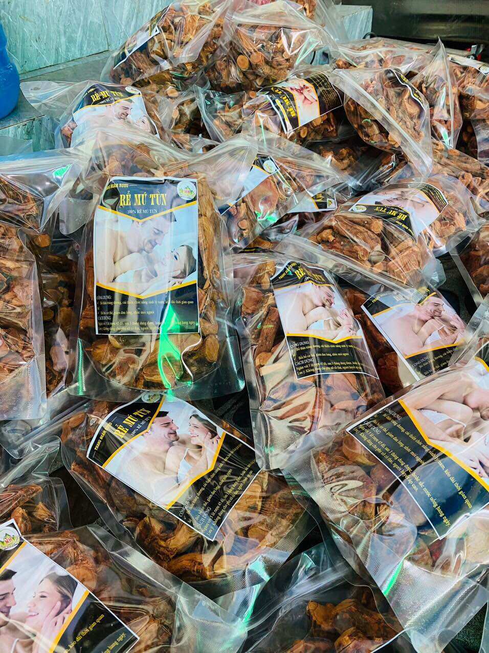Rễ mú từn khô chỉ với 120k/kg