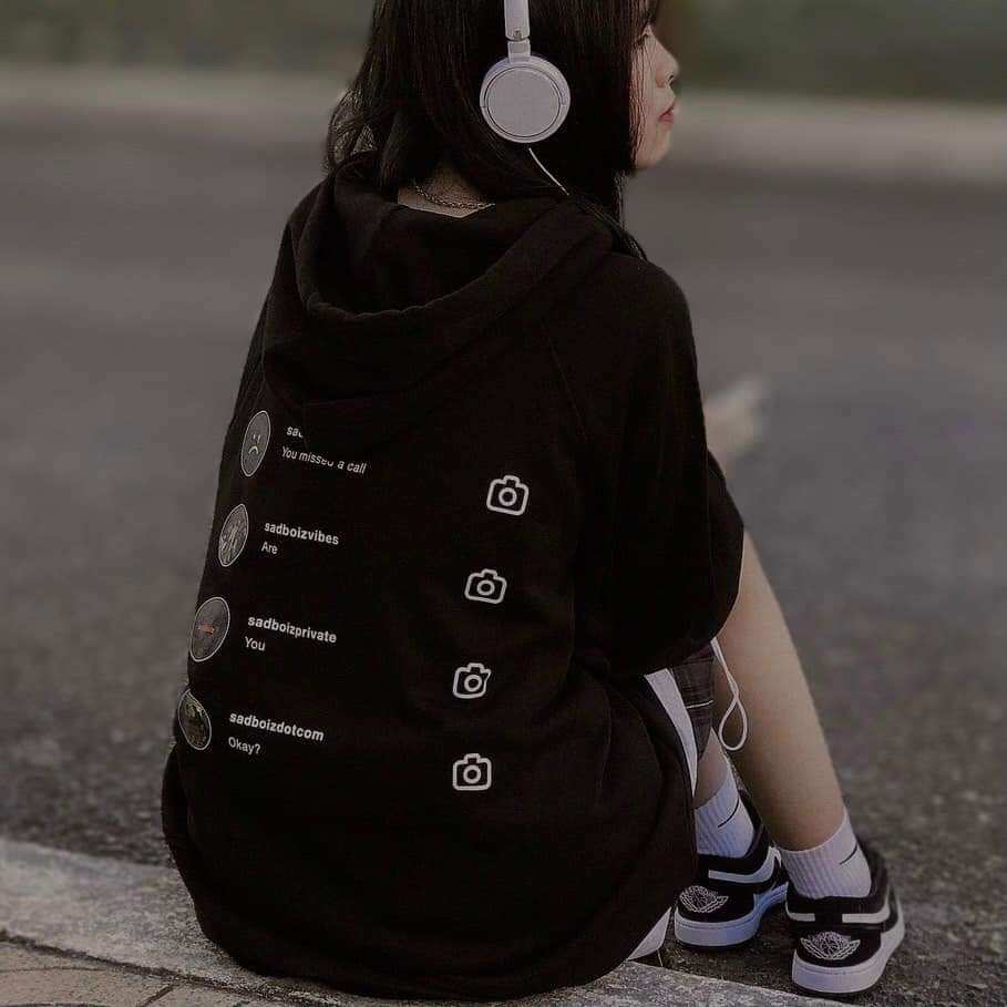 Áo Thun Nam Nữ , Áo Cặp Unisex 2 Màu Đen Trắng Trùm Croptop Phông Rộng In Hình Sadboyram 40-65kg