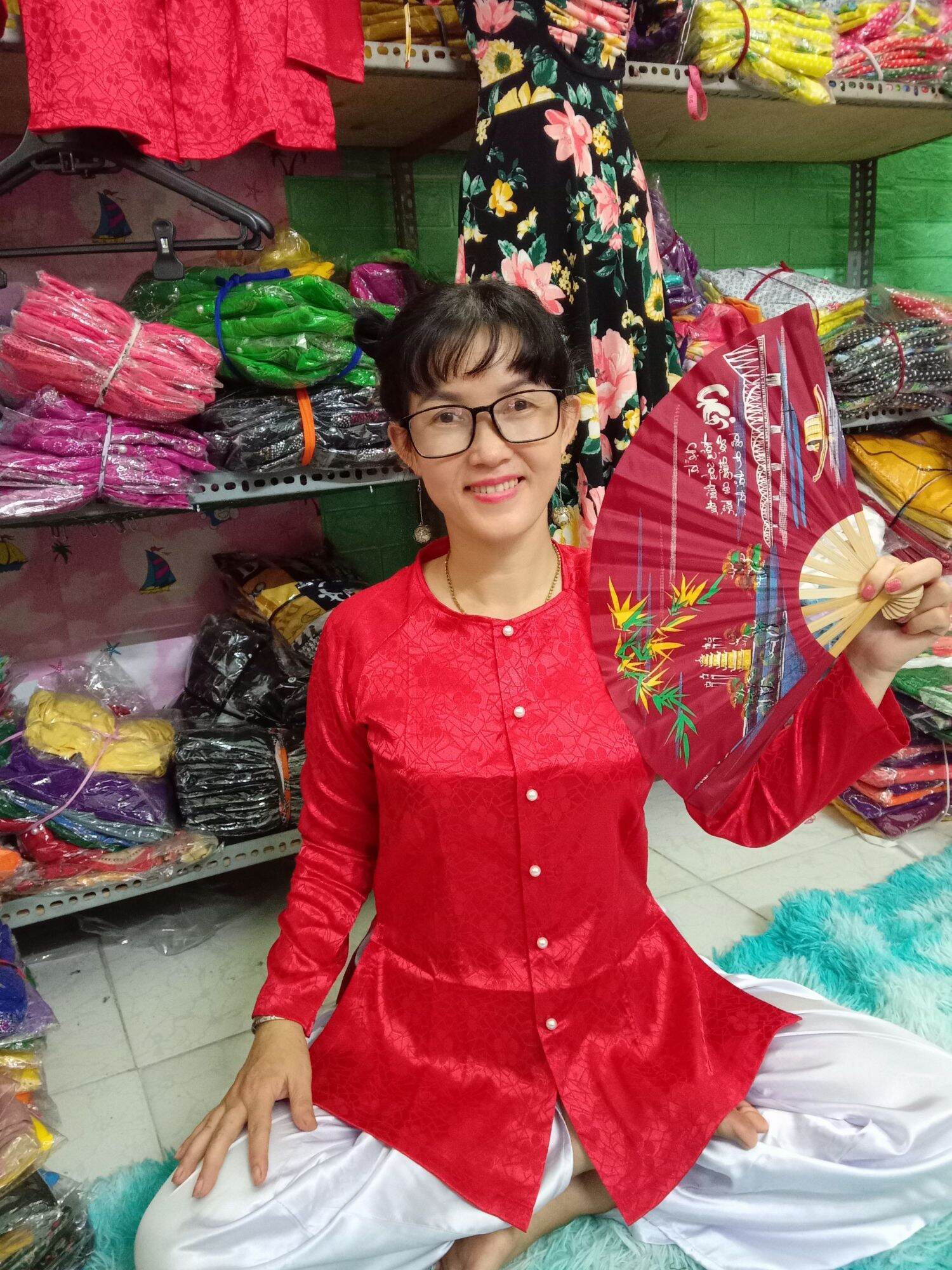Set bộ bà ba gấm.