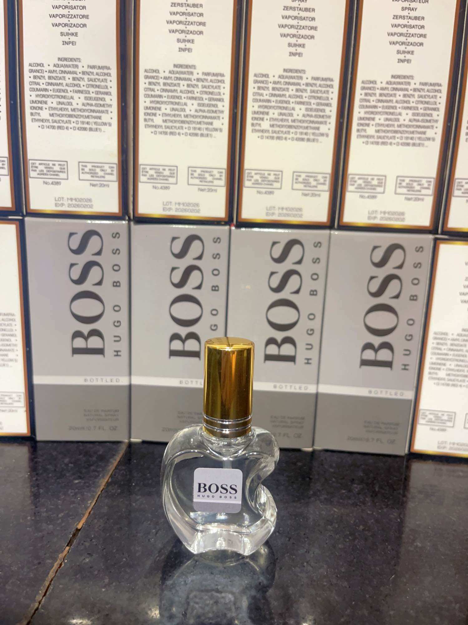 Nước hoa nam Mini Hugo Boss 20ml  (Mẫu Táo)