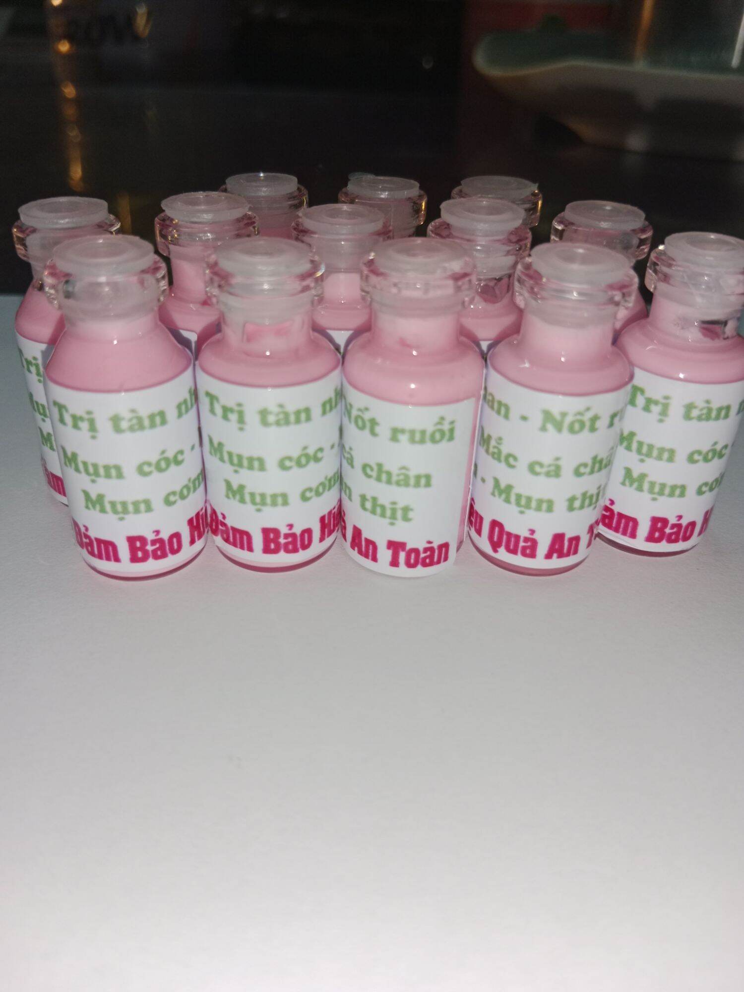 Chấm tàn nhang, mụt ruồi, mụn cóc, mụn cơm,mụn thịt, mắc cá chân