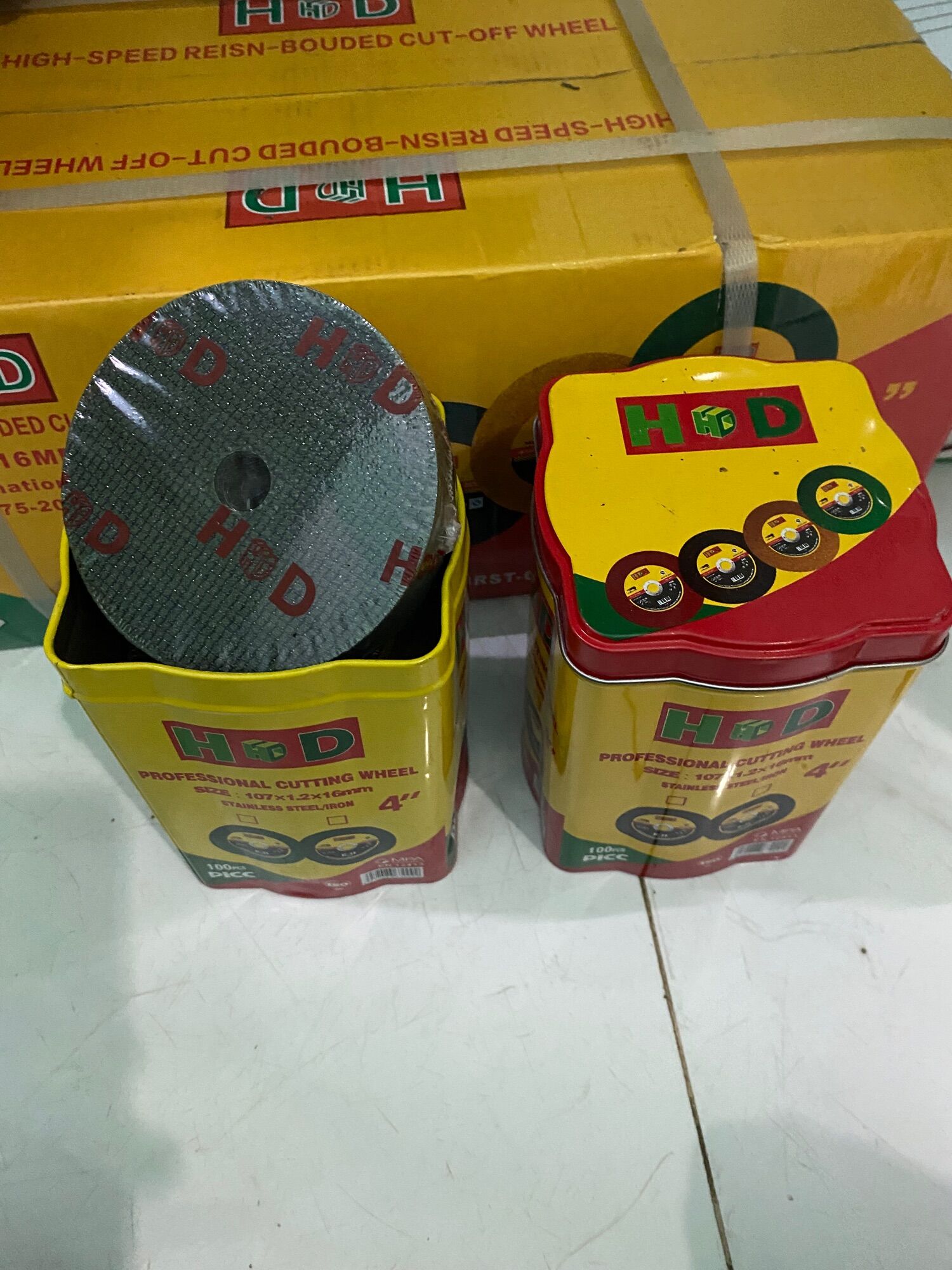 Đá cắt sắt cắt inox