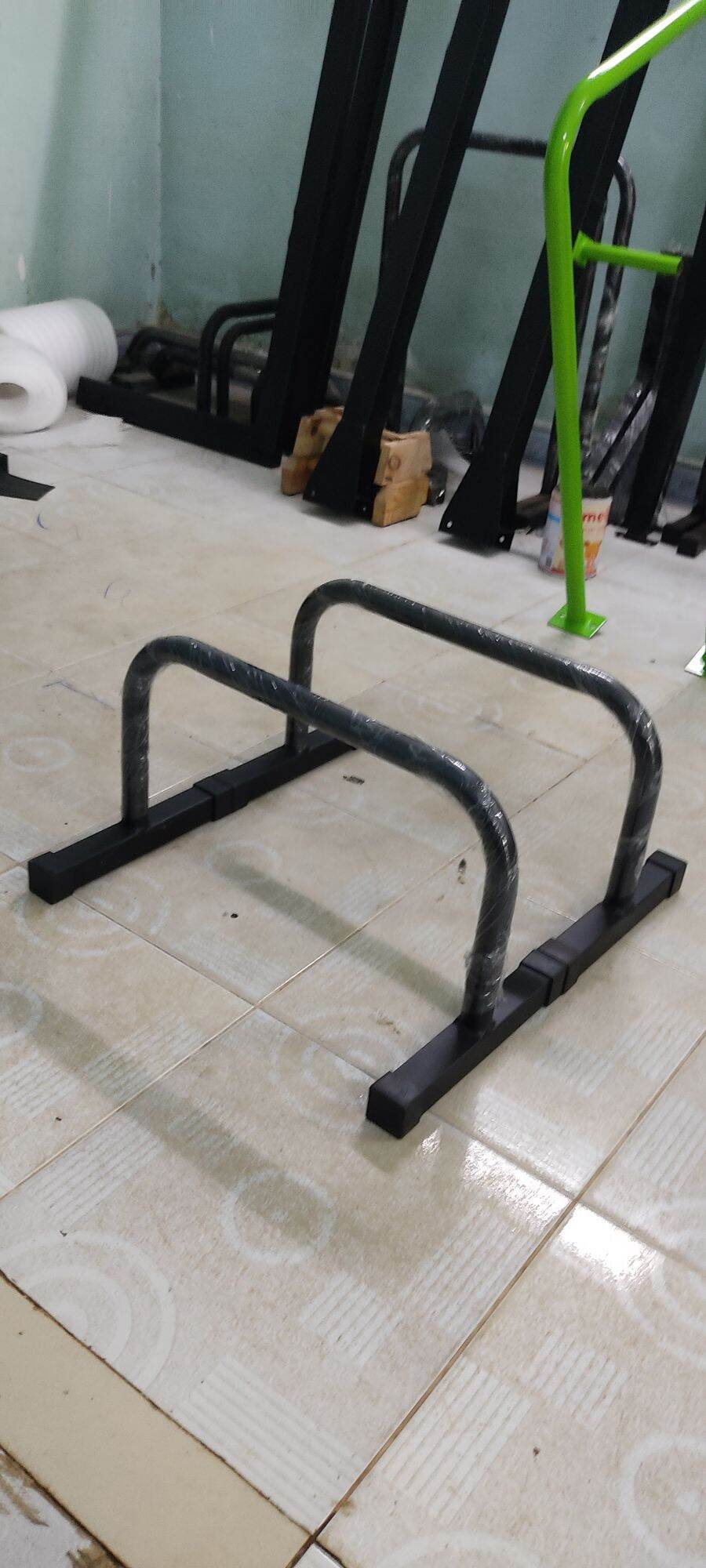 Paralletes sắt Dụng Cụ Hít Đất M1 ( Gym,Street Workout, )