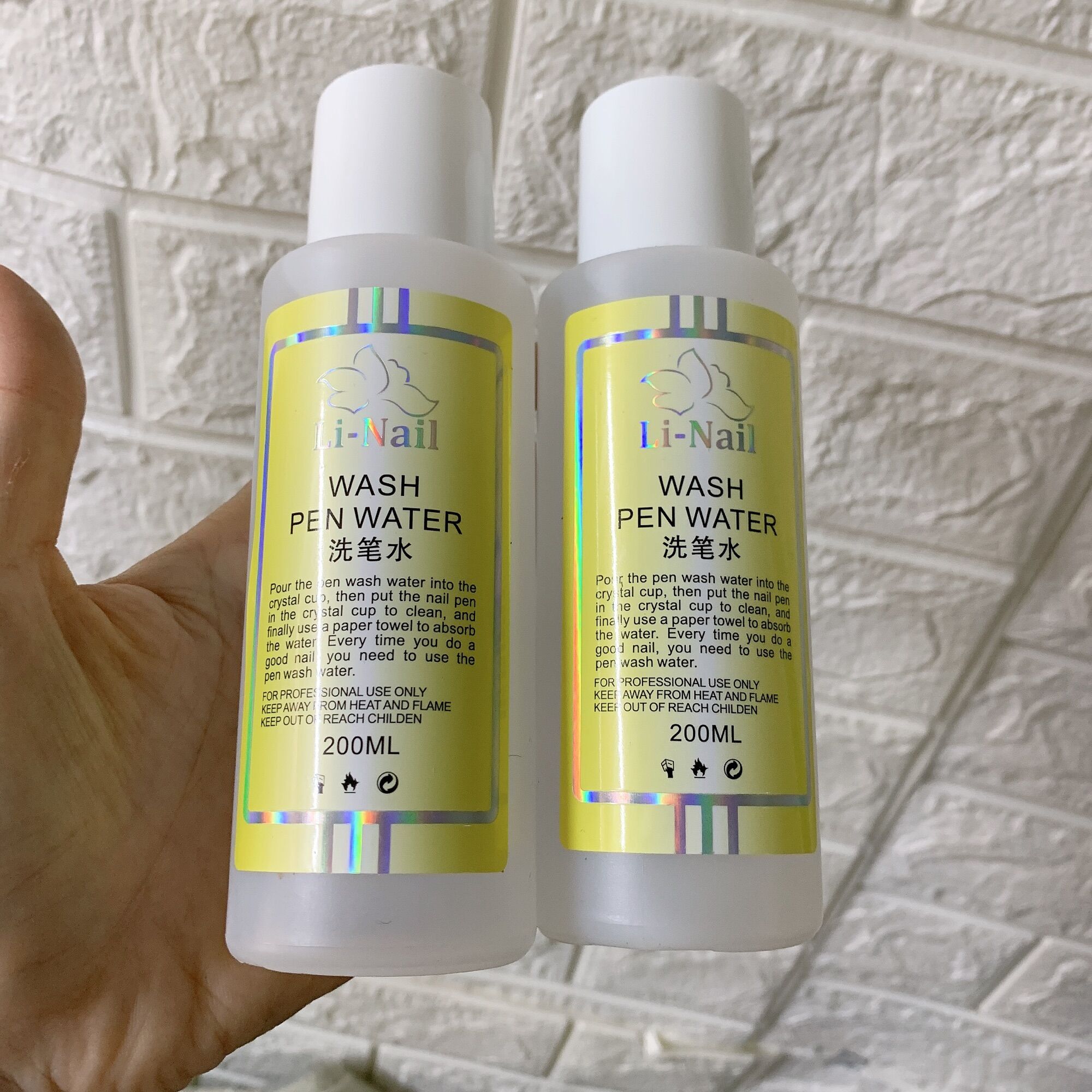 Nước rửa cọ Linail chai 200ml, nước rửa bút