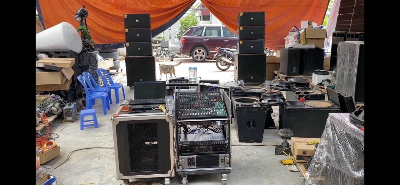 Loa Array 30 ( bass , trép từ neo ) công suất đỉnh điểm 2000w , giá 1 đôi