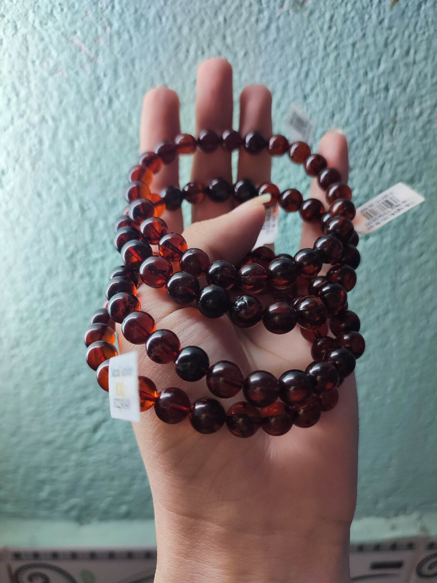 Vòng đeo tay hổ phách huyết 8ly