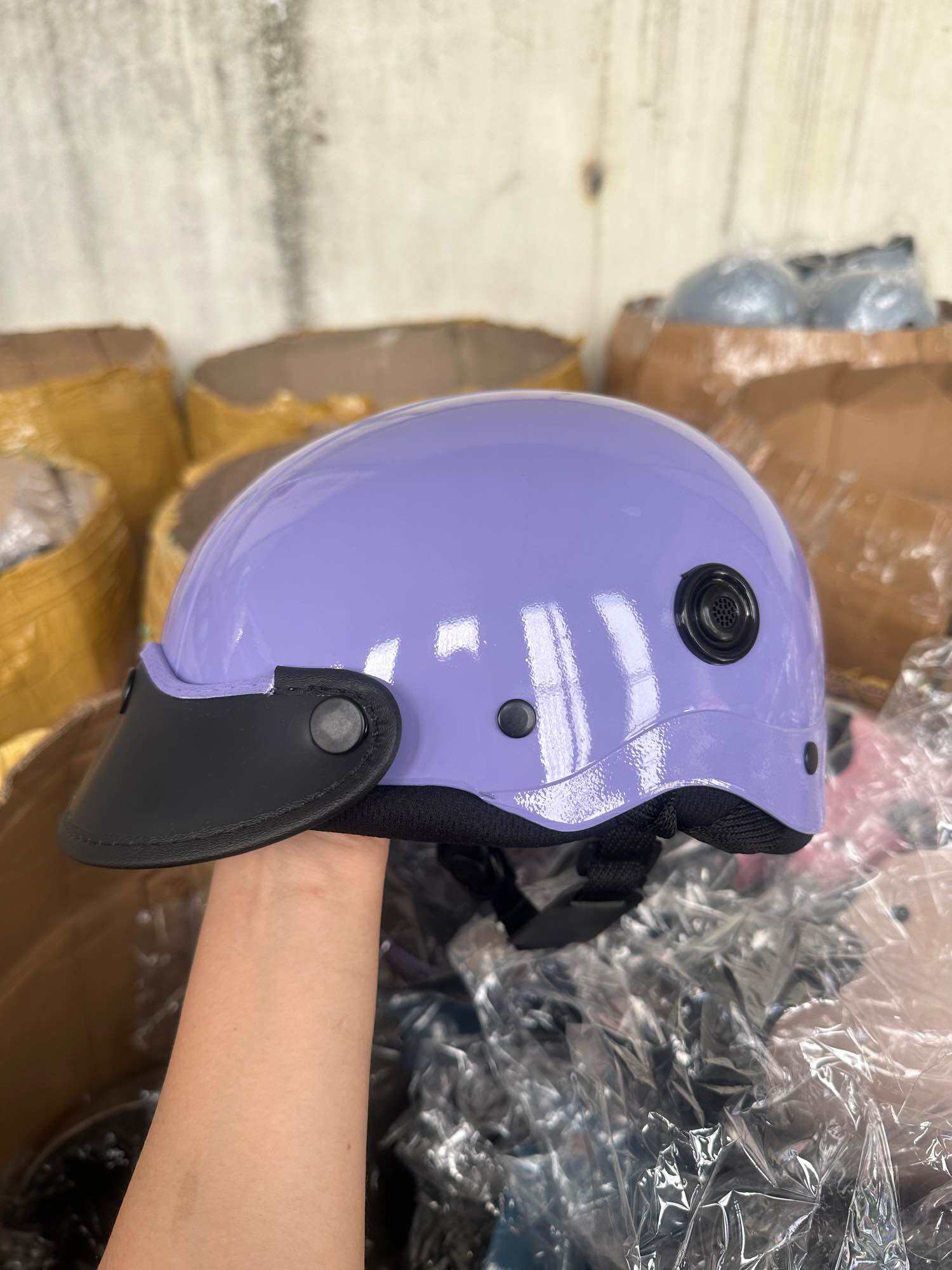 Mũ bảo hiểm nửa đầu nhiều màu sơn bóng