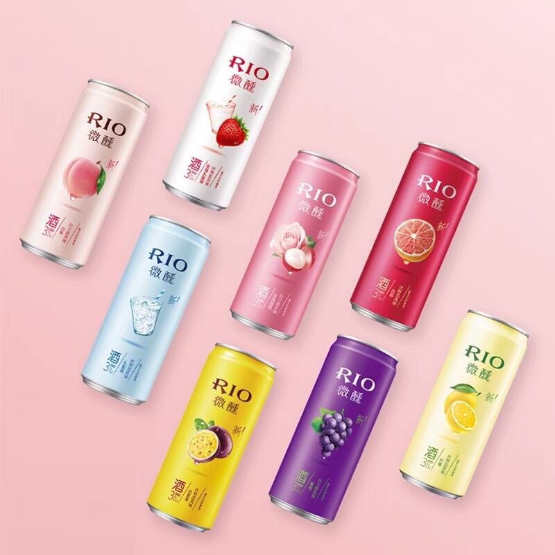 Nước uống trái cây lên men cao cấp Rio light lon 330ml