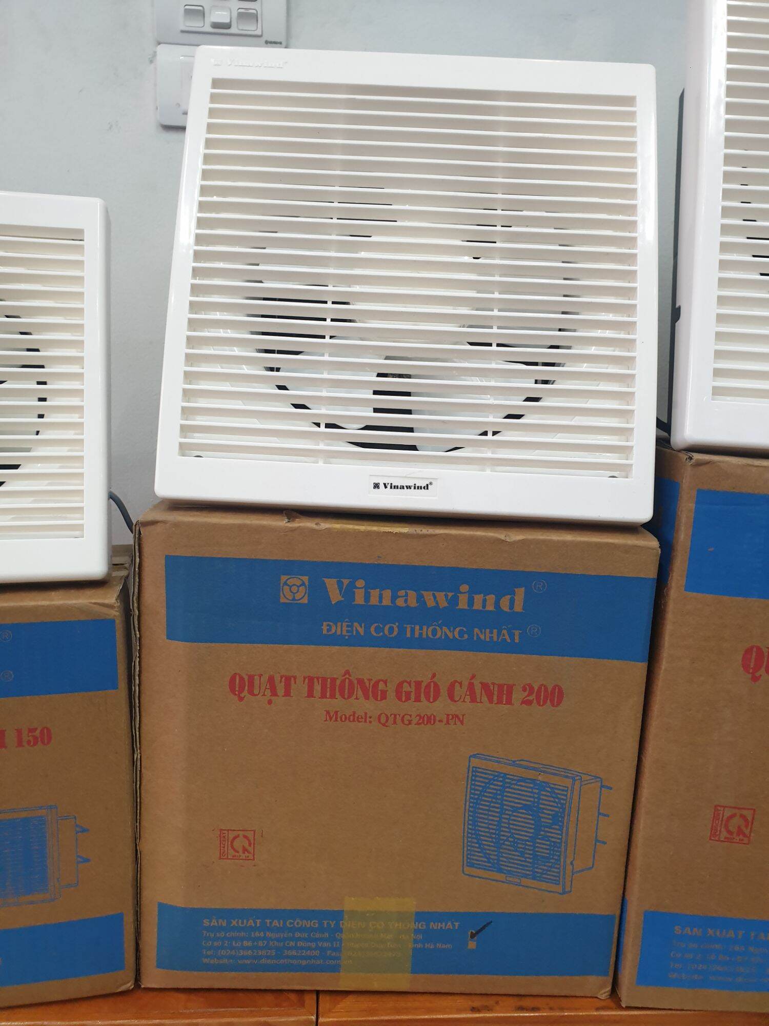 Quạt thông gió cánh 150,200,250 điện cơ vinawin
