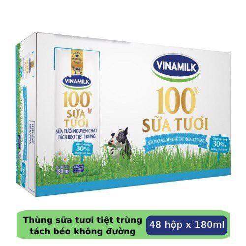 1 thùng 48 bọc sữa tươi con bò vinamilk 100% loại 180ml