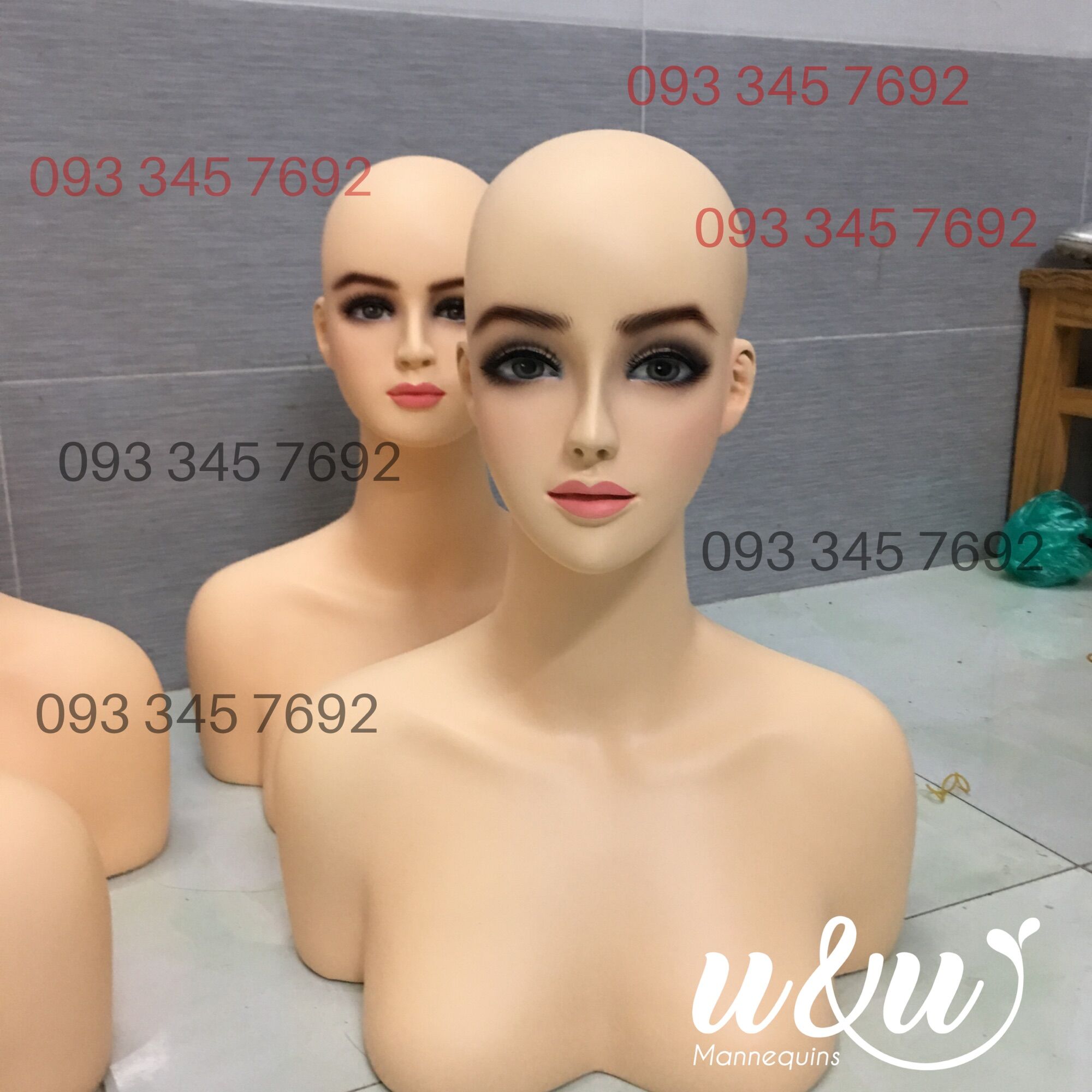 [HCM]Manocanh đầu massage ( nhựa cứng)