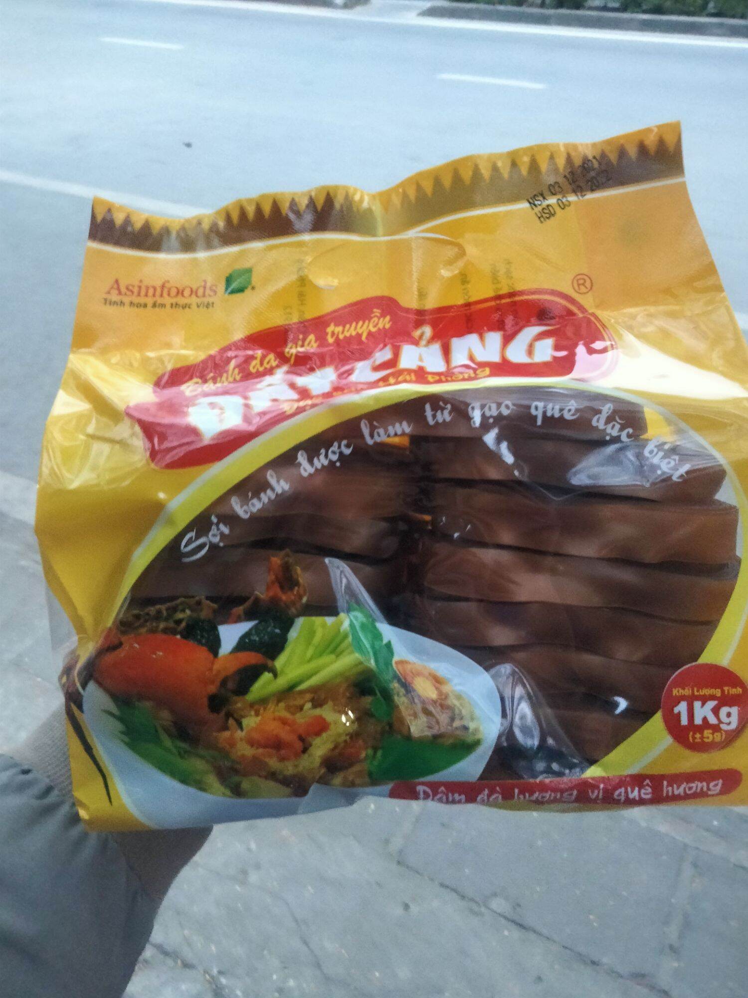 Bánh đa cua đặc sản Hải Phòng