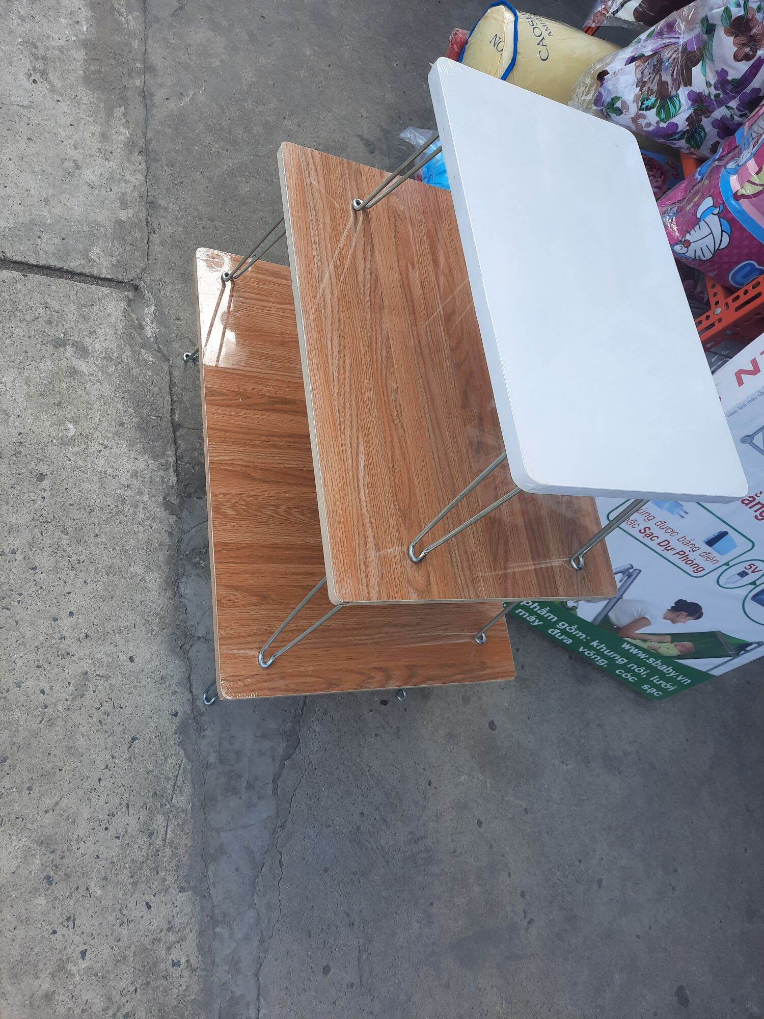 Bàn xếp gọn vân gỗ