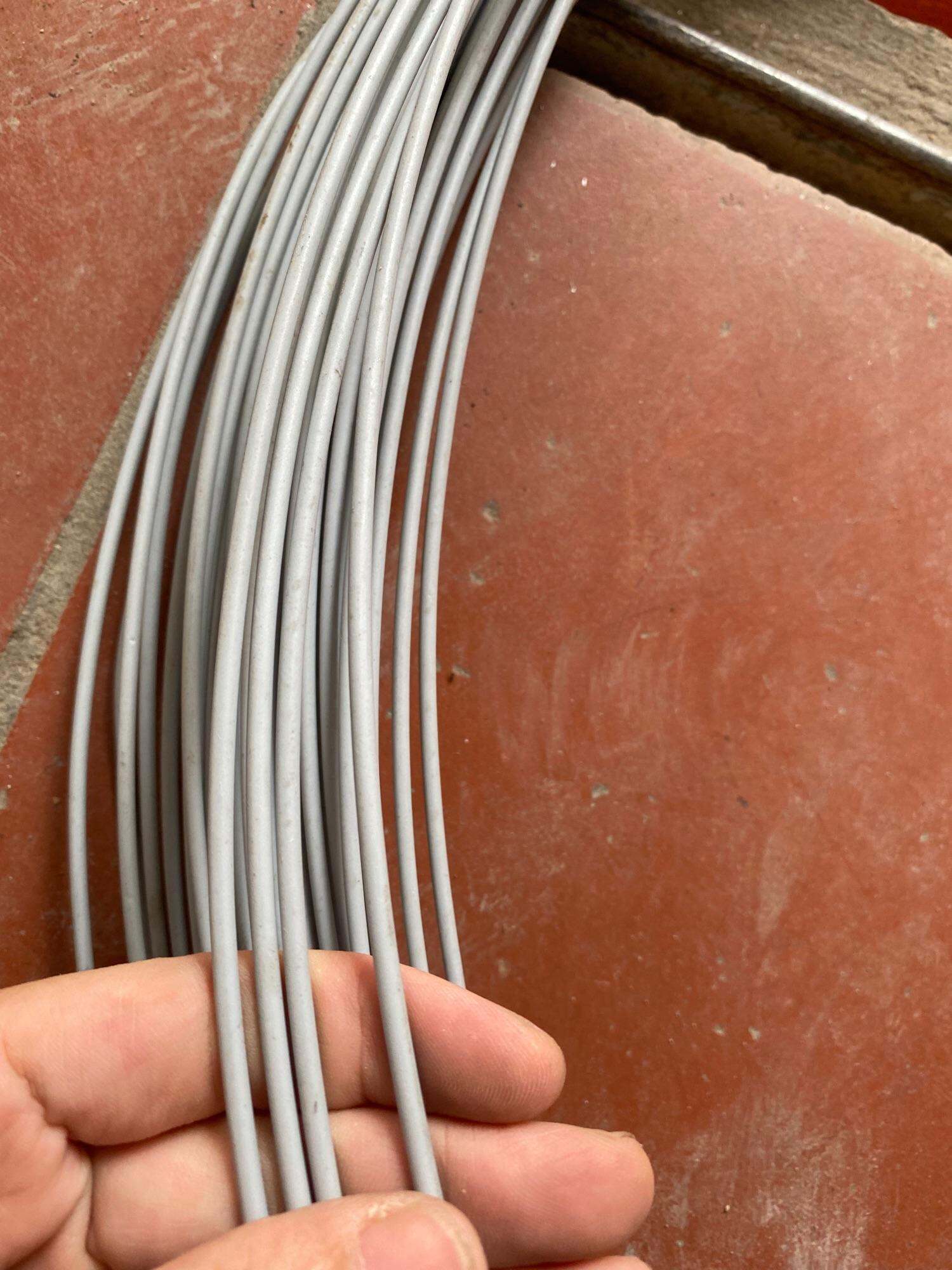 10 Mét dây thép bọc nhựa không rỉ 3li dẻo dai