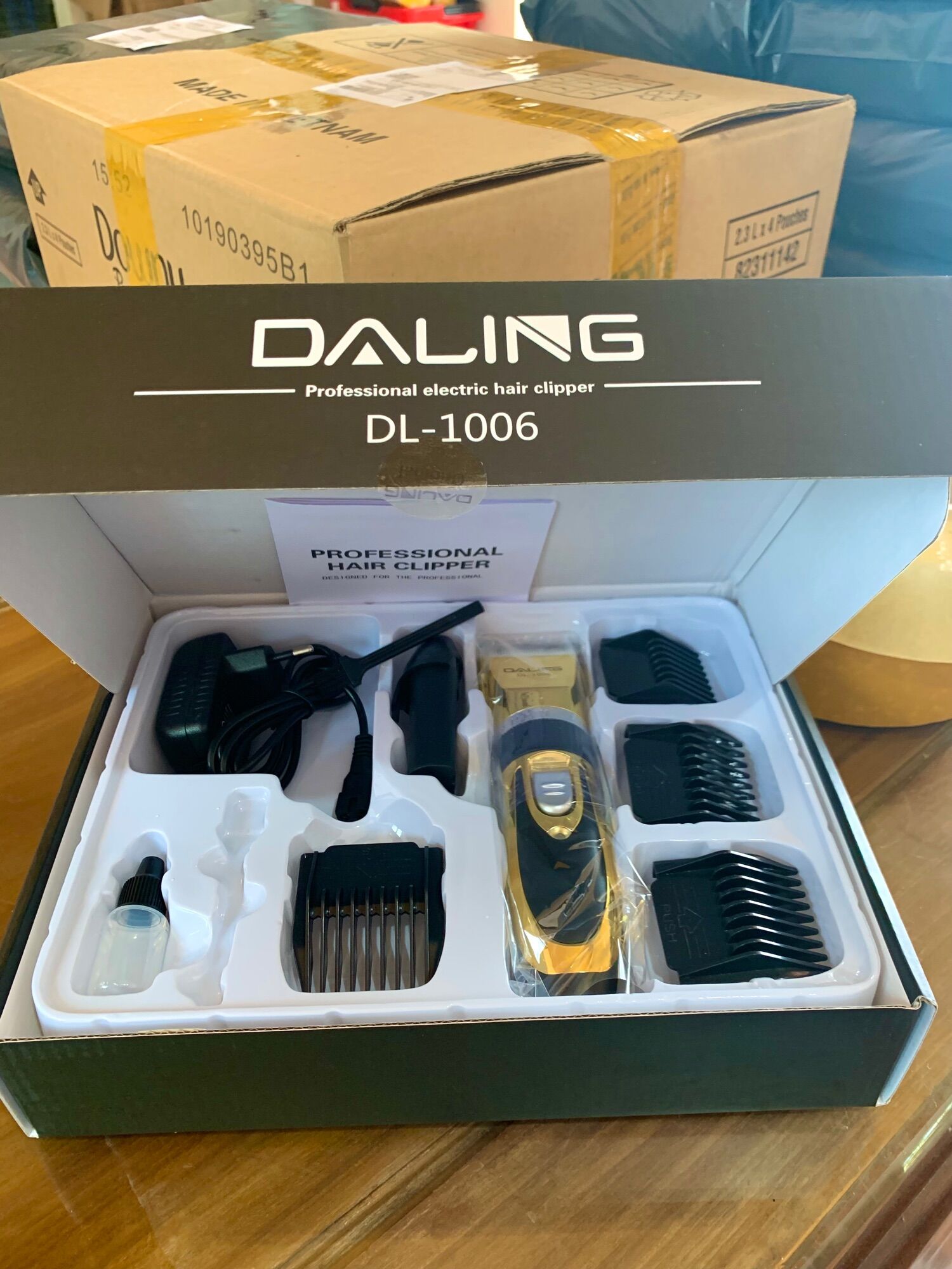 Tông đơ cắt tóc 12W DALING 1006- Tặng thêm 1 pin