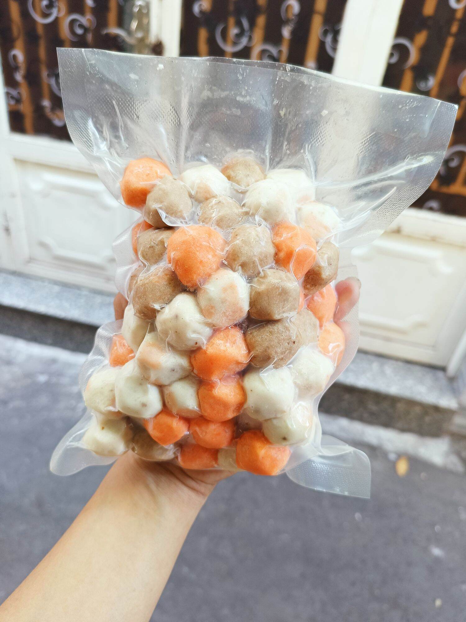 Basa Fish Balls/Cheese-Filled Fish Balls, 500g Bag
