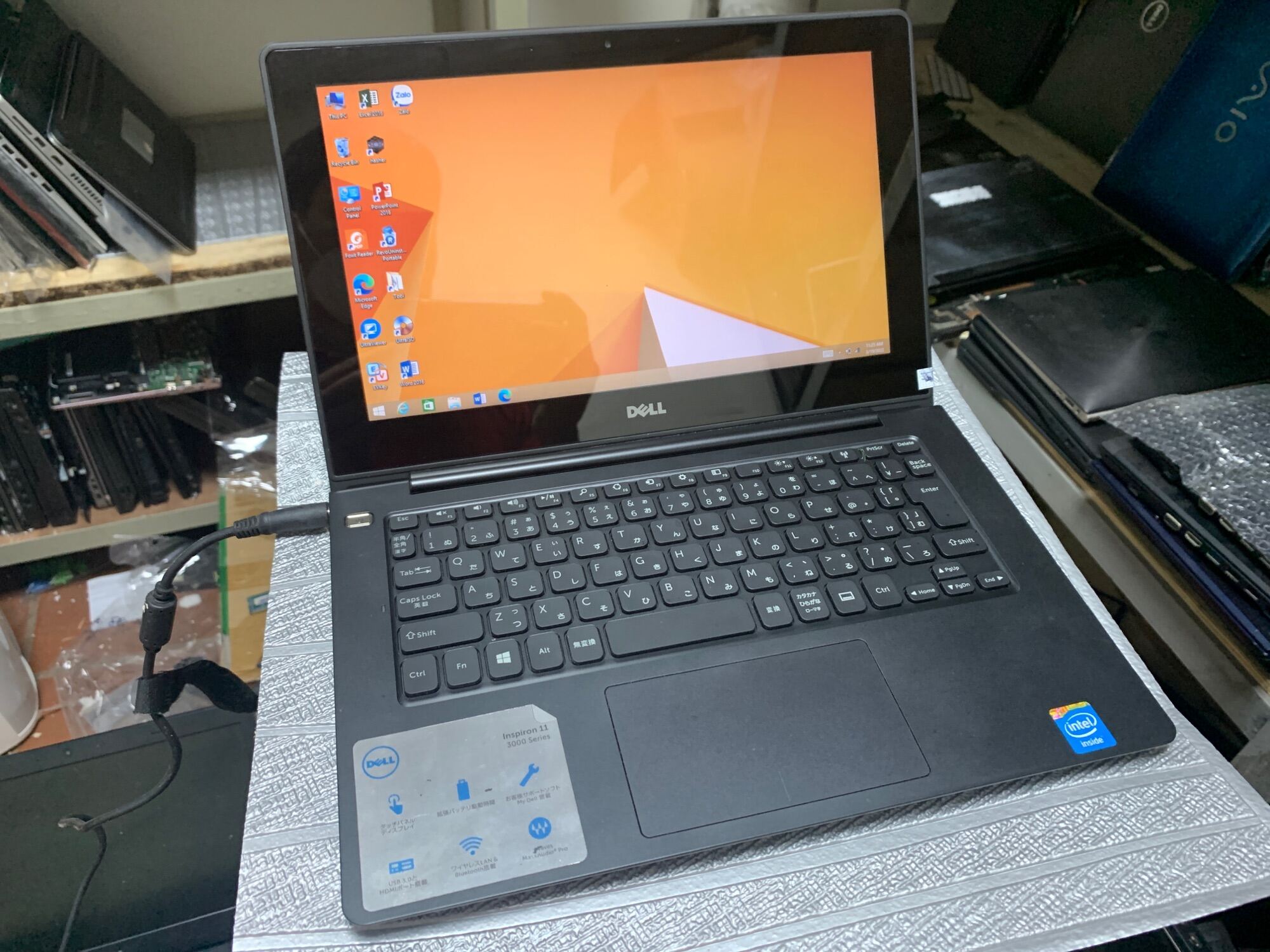 Laptop cảm ứng Dell inspiron 3138 cpu N2810, 4gb ram, 128gb ssd, 11” cảm ứng