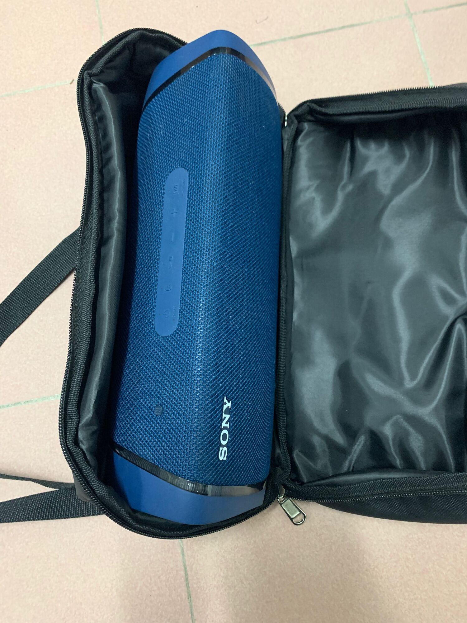 Túi đựng loa Sony Xb43