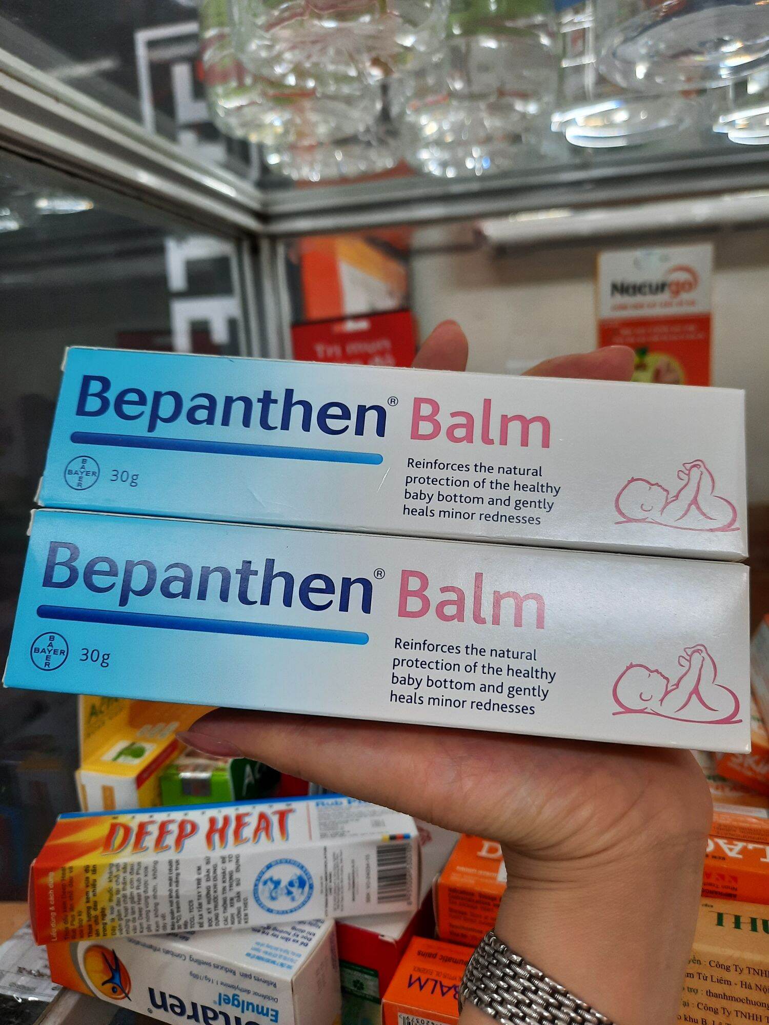 Bepanthen baim .hăm tã ,chăm sóc núm vú nứt nẻ do cho bú