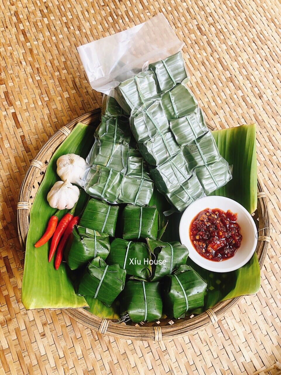 (Bịch 10 chiếc) Nem Chua Chợ Huyện Bình Định Tận Lò