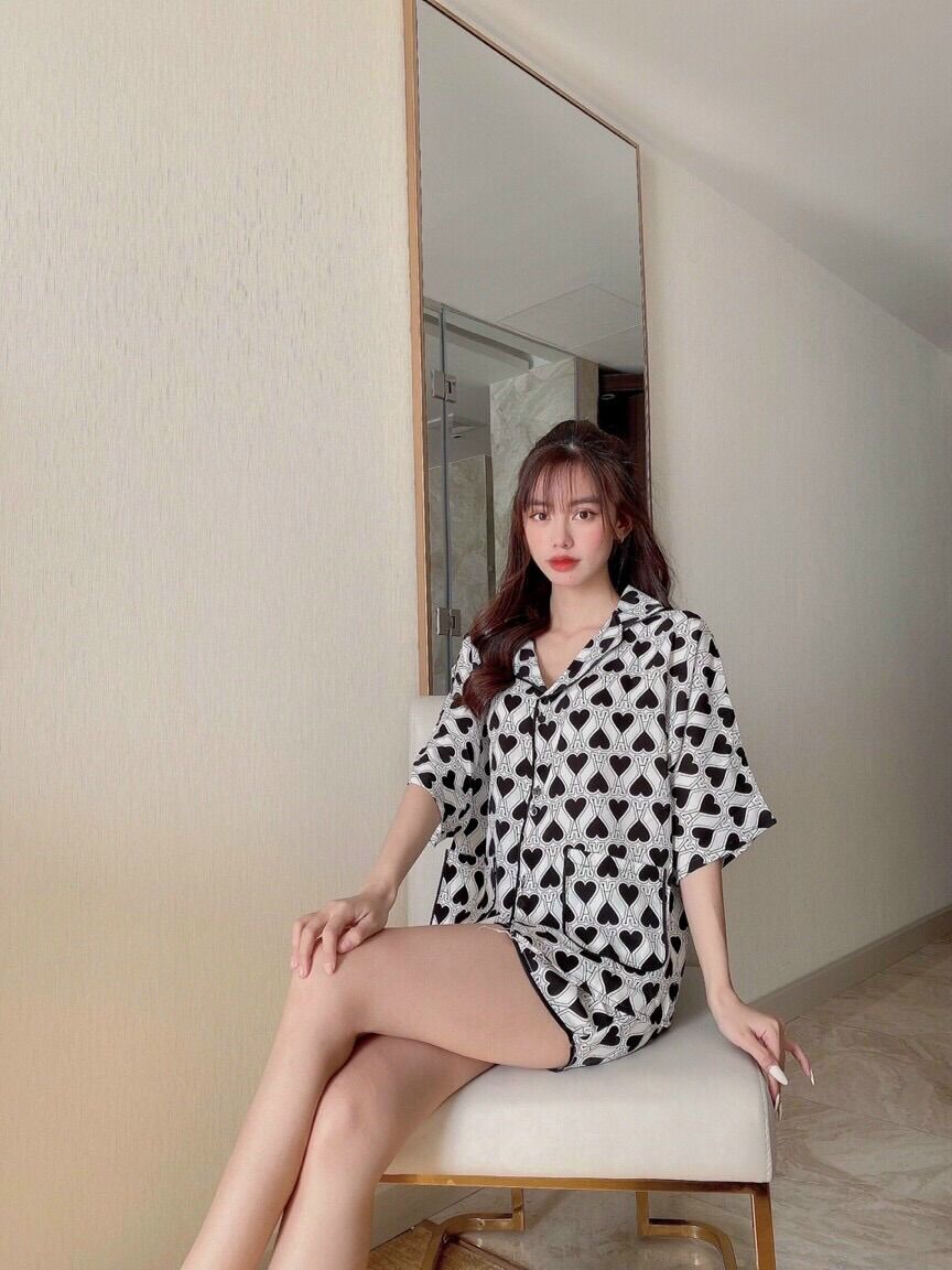 Đồ bộ đùi Satin