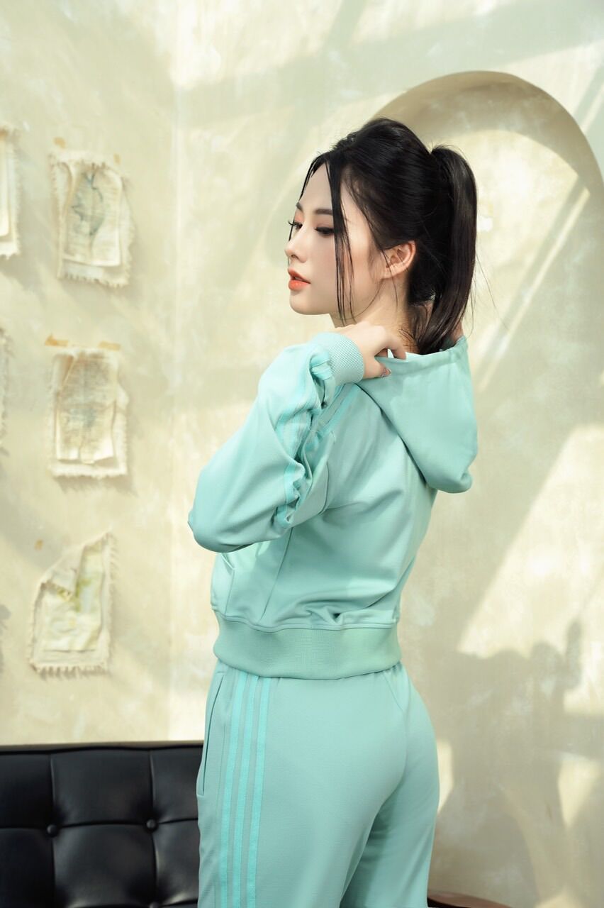 Bộ thể thao nỉ hững Adidass chuẩn xịn mới onweb